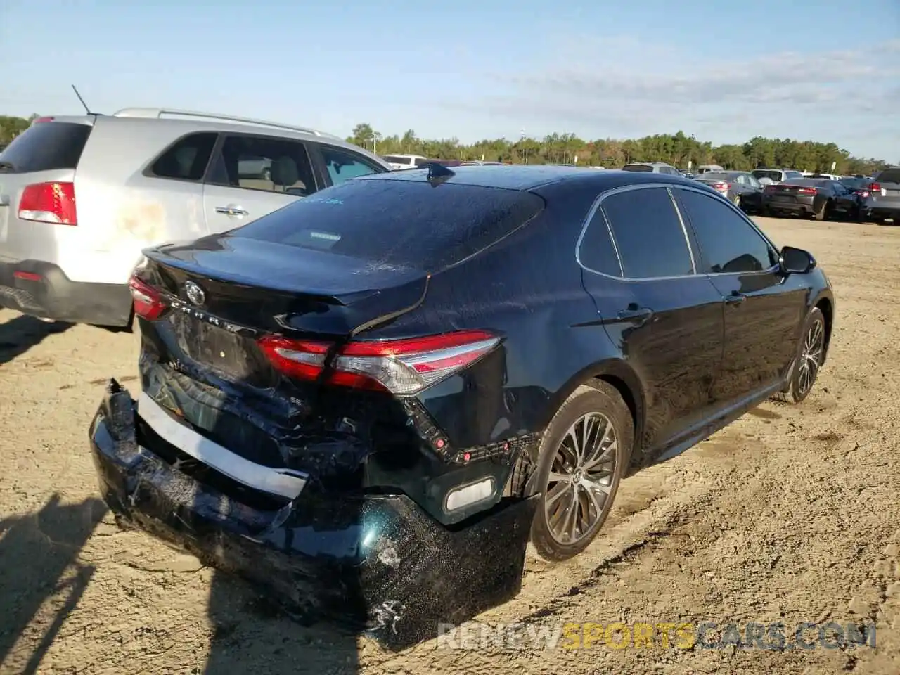 4 Photograph of a damaged car 4T1B11HK3KU299508 TOYOTA CAMRY 2019