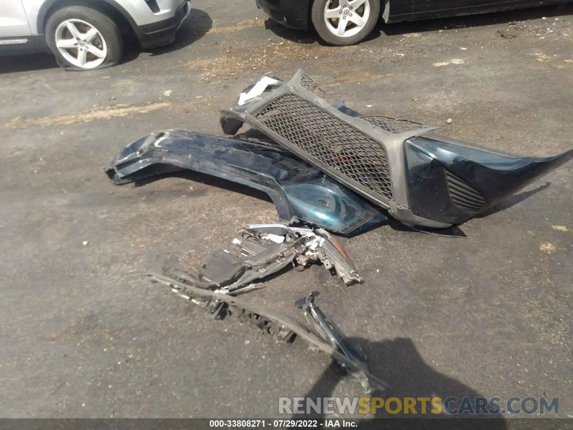 11 Photograph of a damaged car 4T1B11HK3KU680856 TOYOTA CAMRY 2019