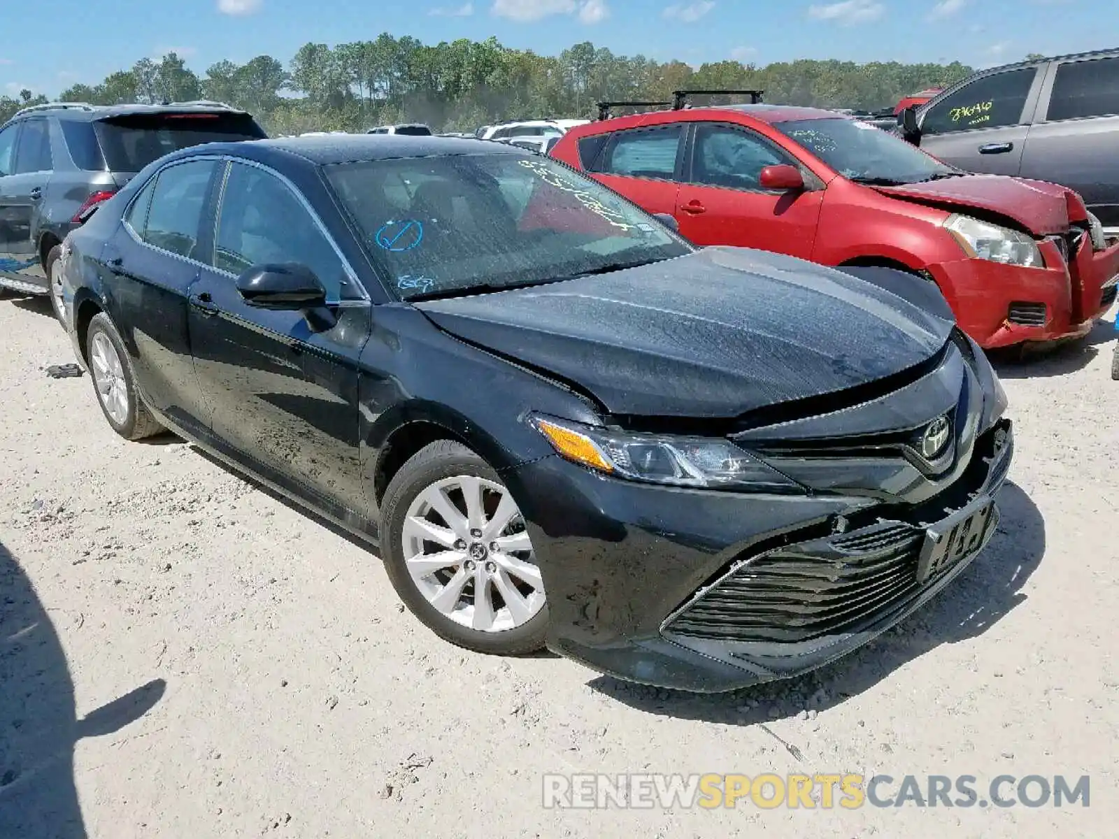 1 Photograph of a damaged car 4T1B11HK3KU681490 TOYOTA CAMRY 2019