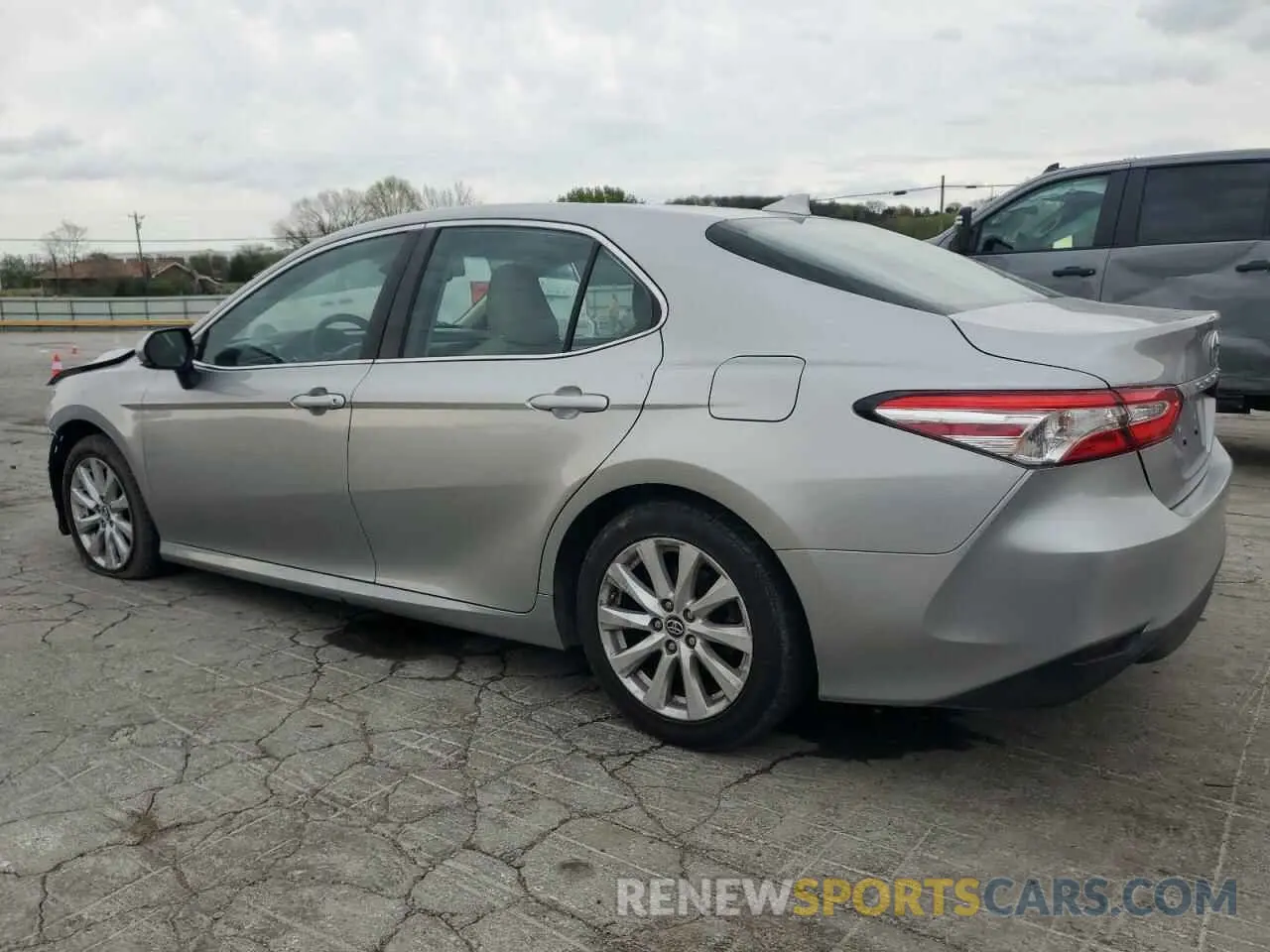 2 Photograph of a damaged car 4T1B11HK3KU682736 TOYOTA CAMRY 2019