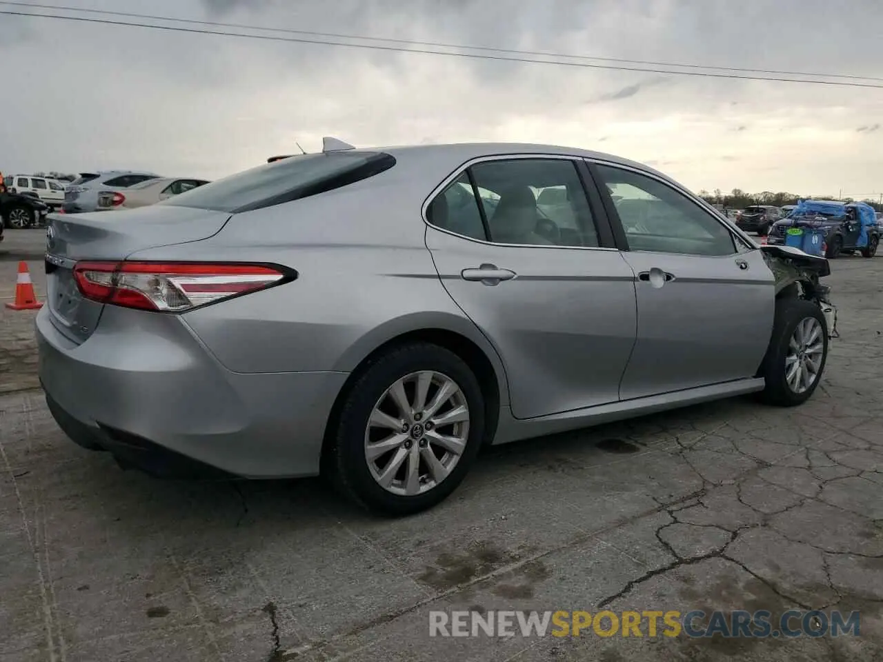 3 Photograph of a damaged car 4T1B11HK3KU682736 TOYOTA CAMRY 2019