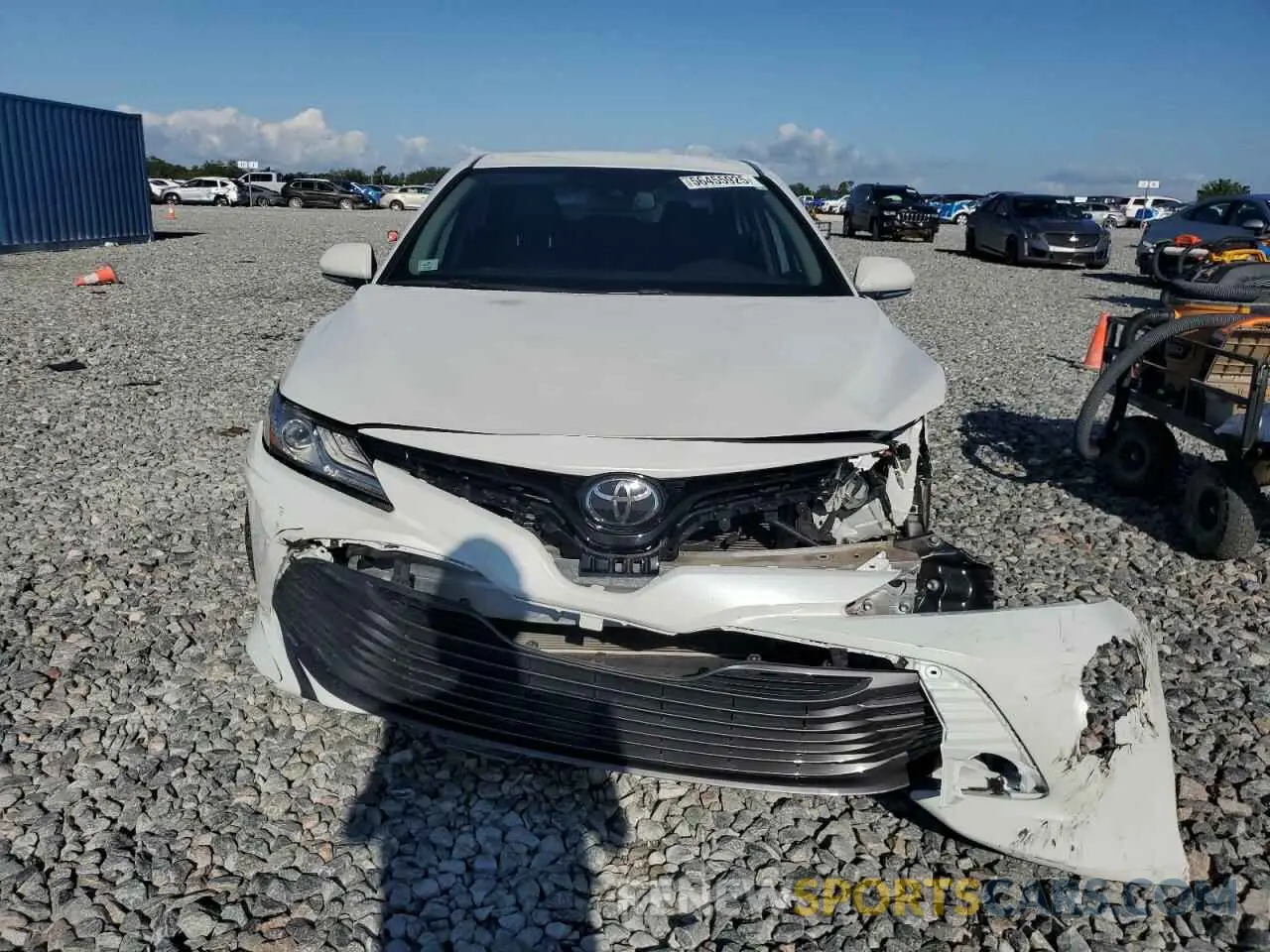 5 Photograph of a damaged car 4T1B11HK3KU683739 TOYOTA CAMRY 2019