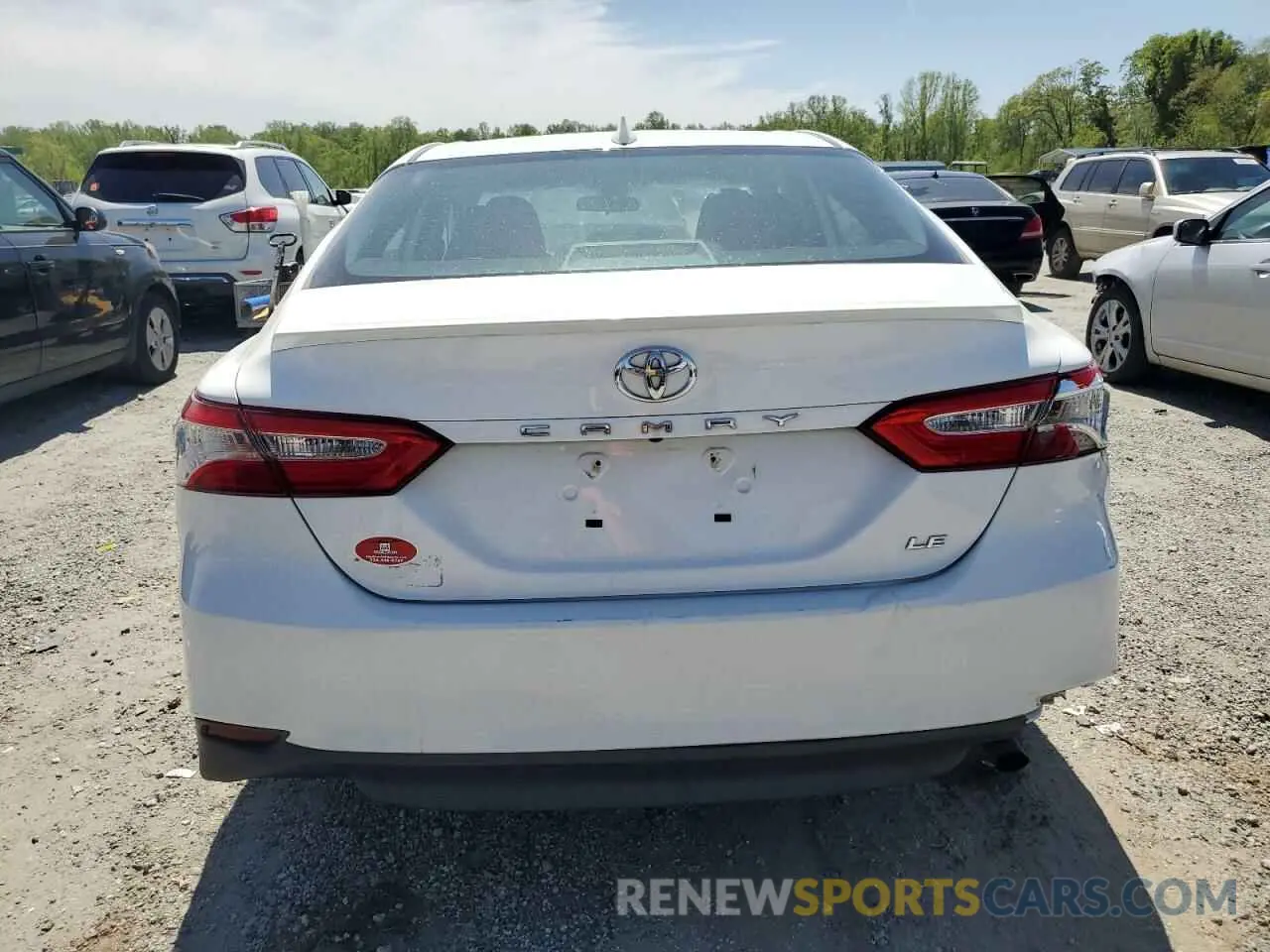 6 Photograph of a damaged car 4T1B11HK3KU687581 TOYOTA CAMRY 2019