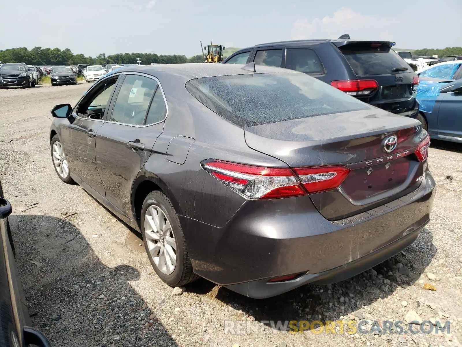 3 Photograph of a damaged car 4T1B11HK3KU688262 TOYOTA CAMRY 2019