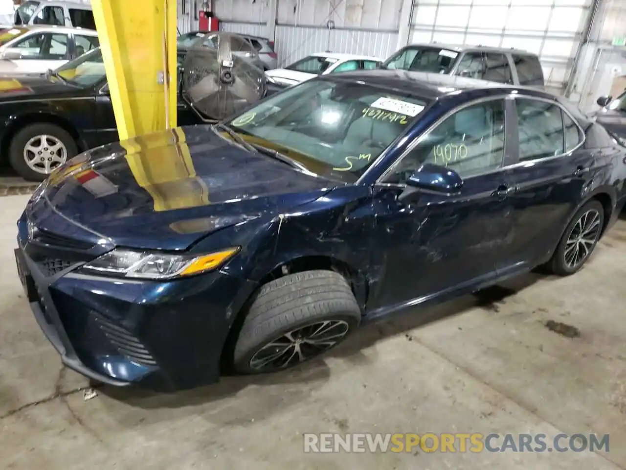 9 Photograph of a damaged car 4T1B11HK3KU688763 TOYOTA CAMRY 2019