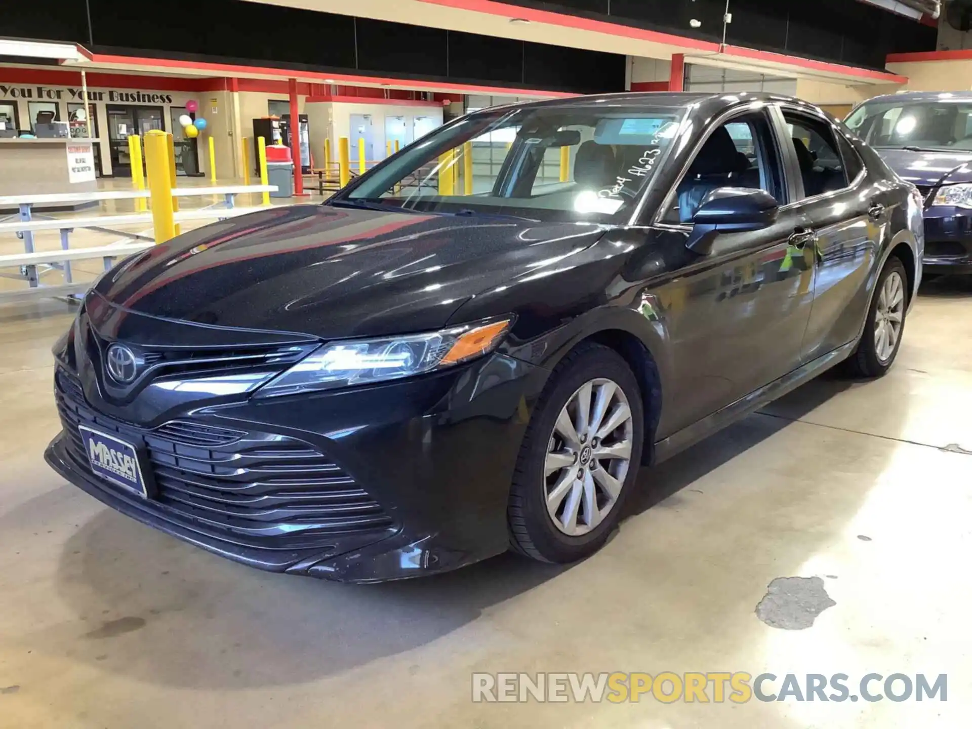 5 Photograph of a damaged car 4T1B11HK3KU689556 TOYOTA CAMRY 2019