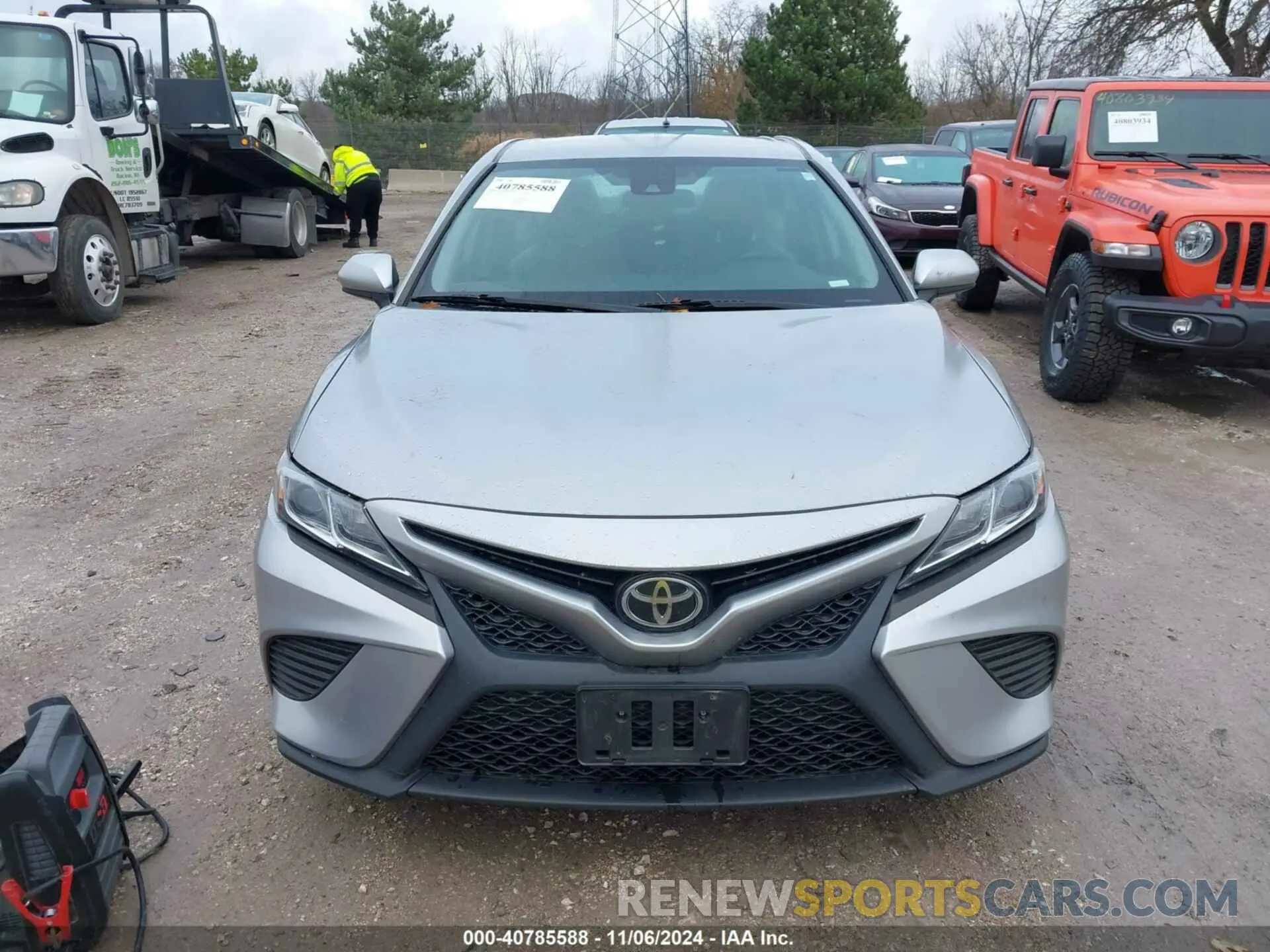 12 Photograph of a damaged car 4T1B11HK3KU690562 TOYOTA CAMRY 2019