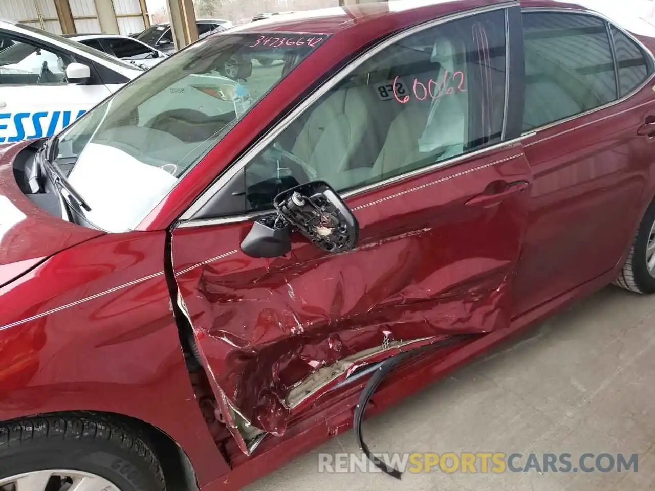 9 Photograph of a damaged car 4T1B11HK3KU690836 TOYOTA CAMRY 2019