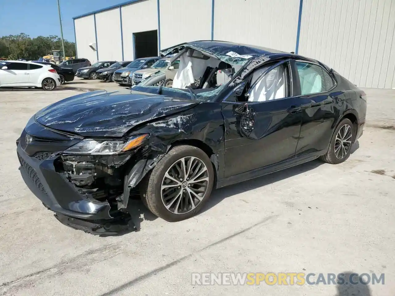 1 Photograph of a damaged car 4T1B11HK3KU692831 TOYOTA CAMRY 2019