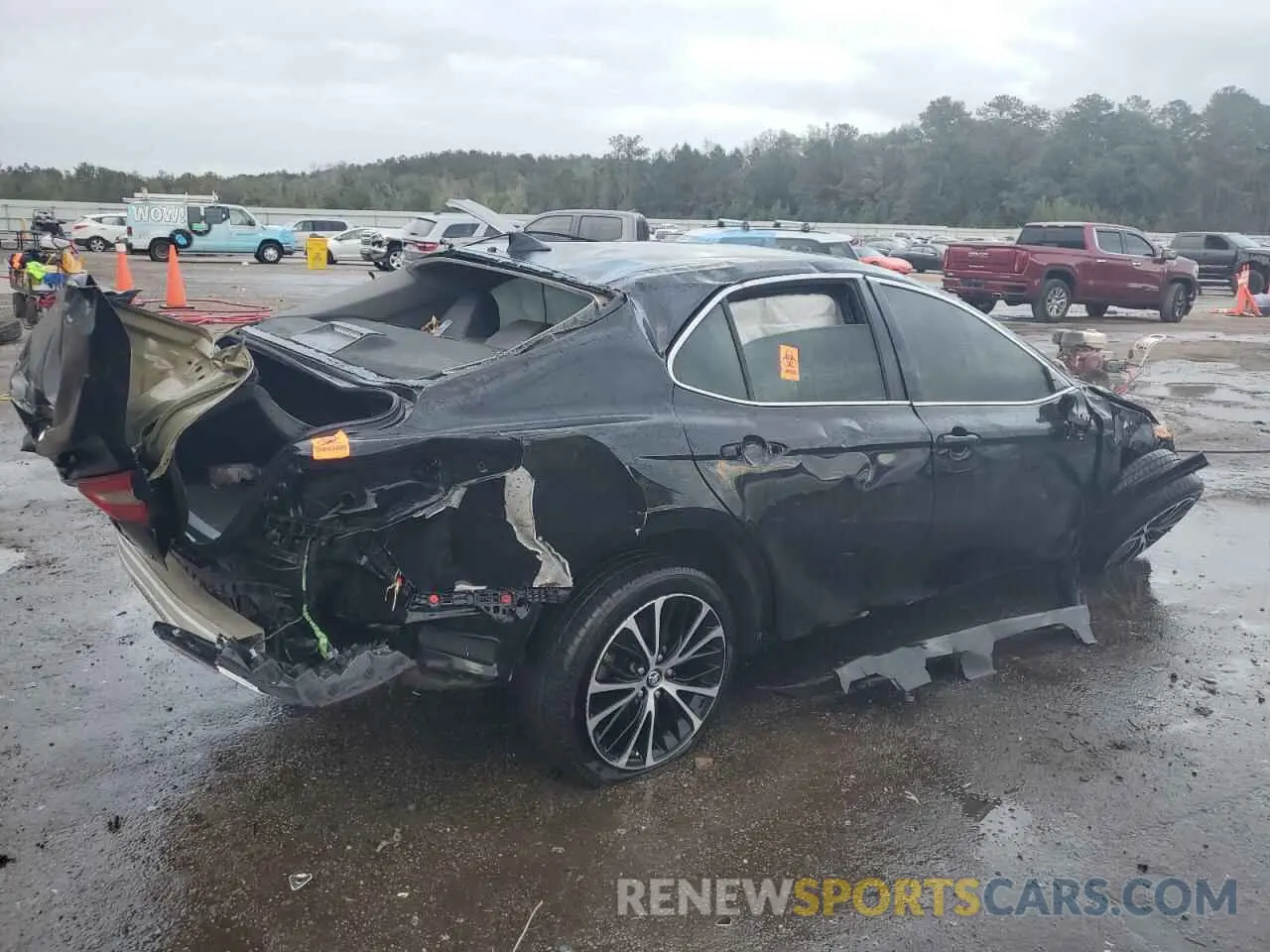 3 Photograph of a damaged car 4T1B11HK3KU693297 TOYOTA CAMRY 2019