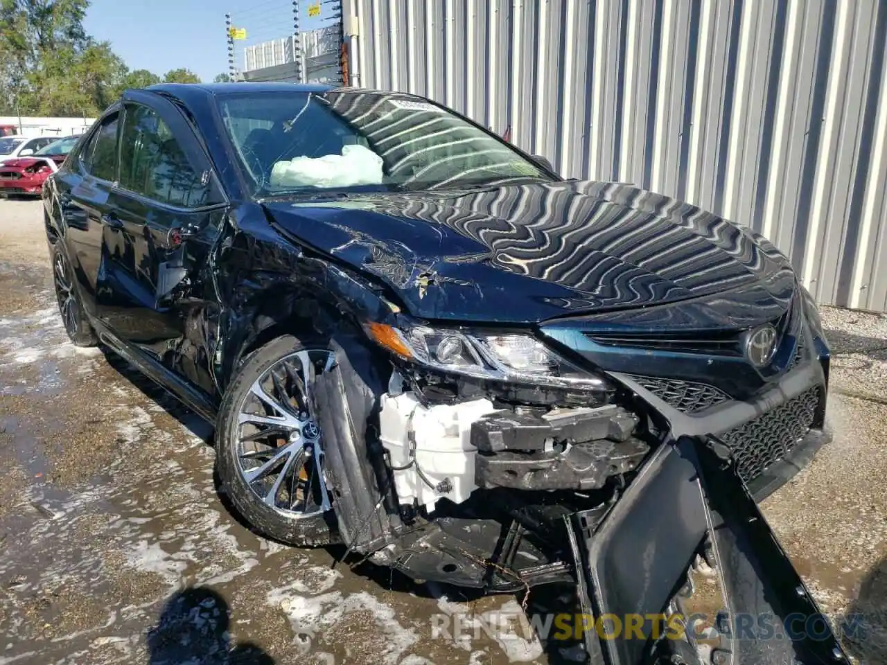 1 Photograph of a damaged car 4T1B11HK3KU694319 TOYOTA CAMRY 2019