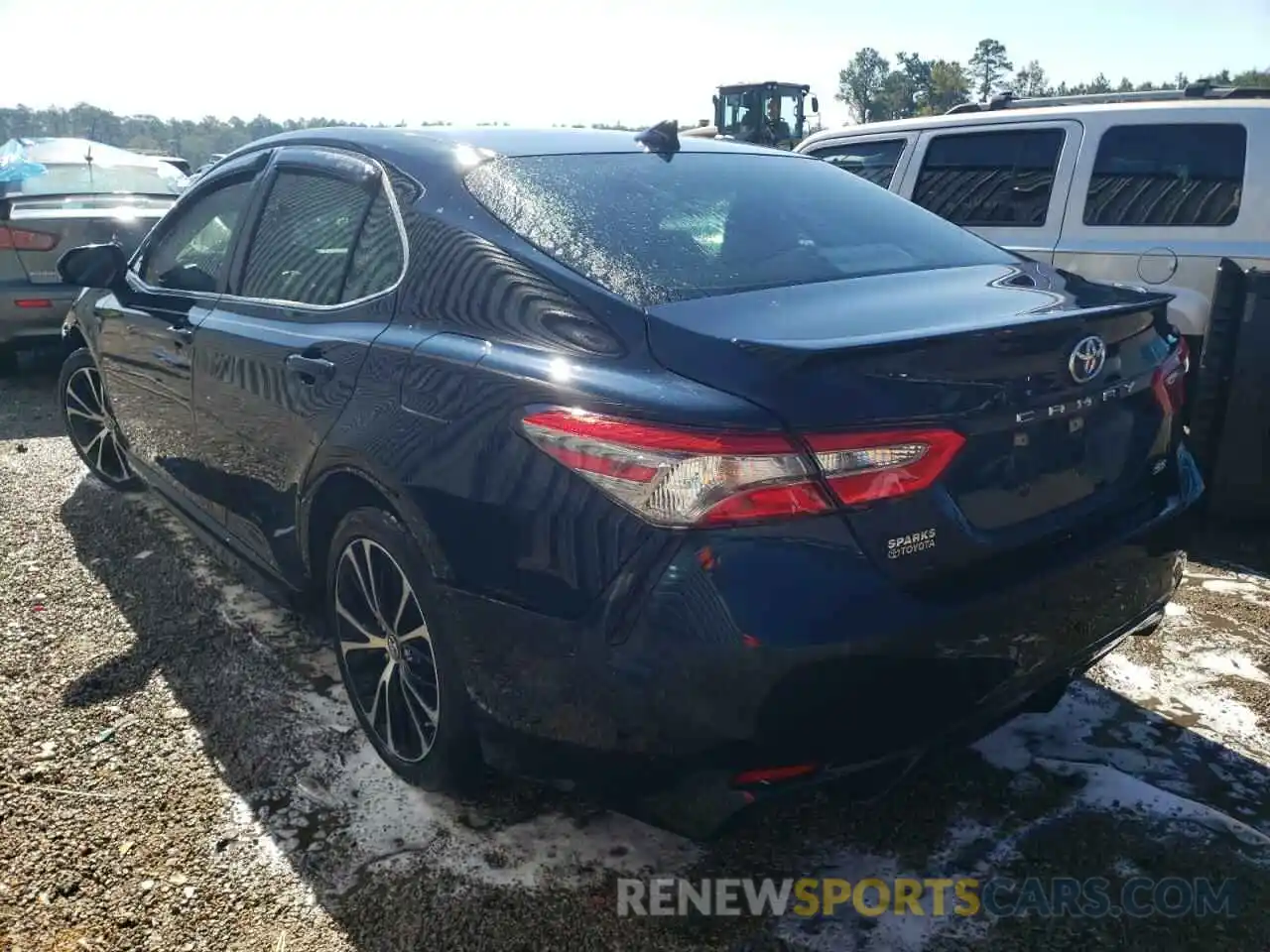 3 Photograph of a damaged car 4T1B11HK3KU694319 TOYOTA CAMRY 2019