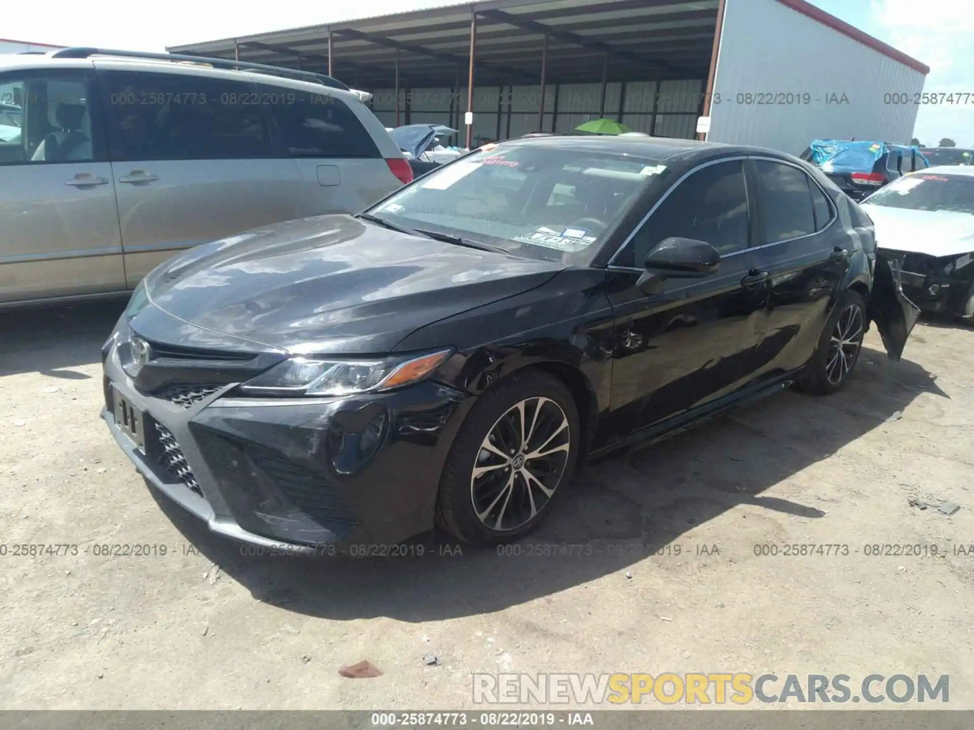 2 Photograph of a damaged car 4T1B11HK3KU694577 TOYOTA CAMRY 2019