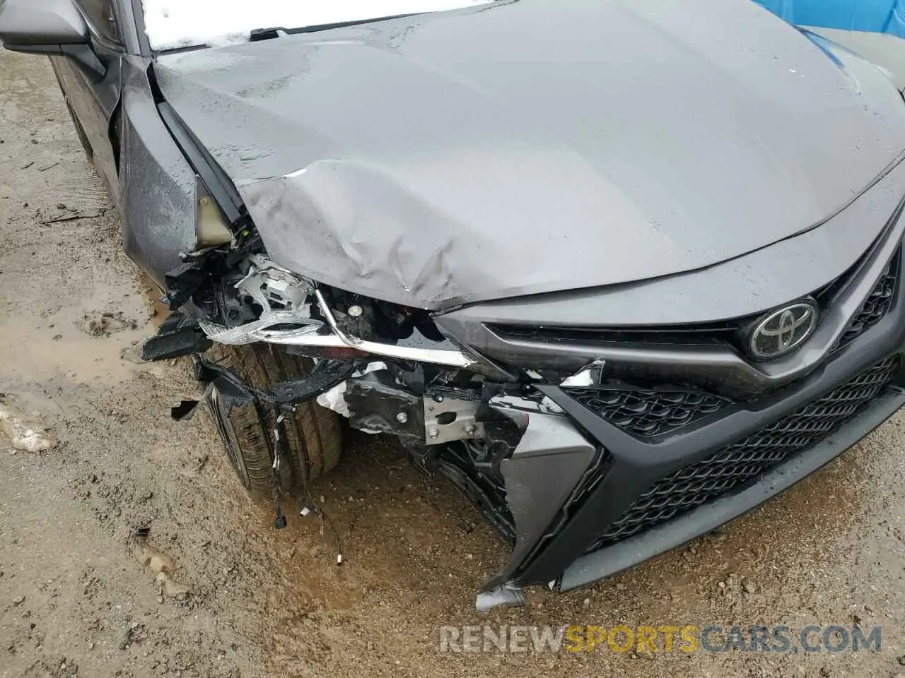 12 Photograph of a damaged car 4T1B11HK3KU697236 TOYOTA CAMRY 2019