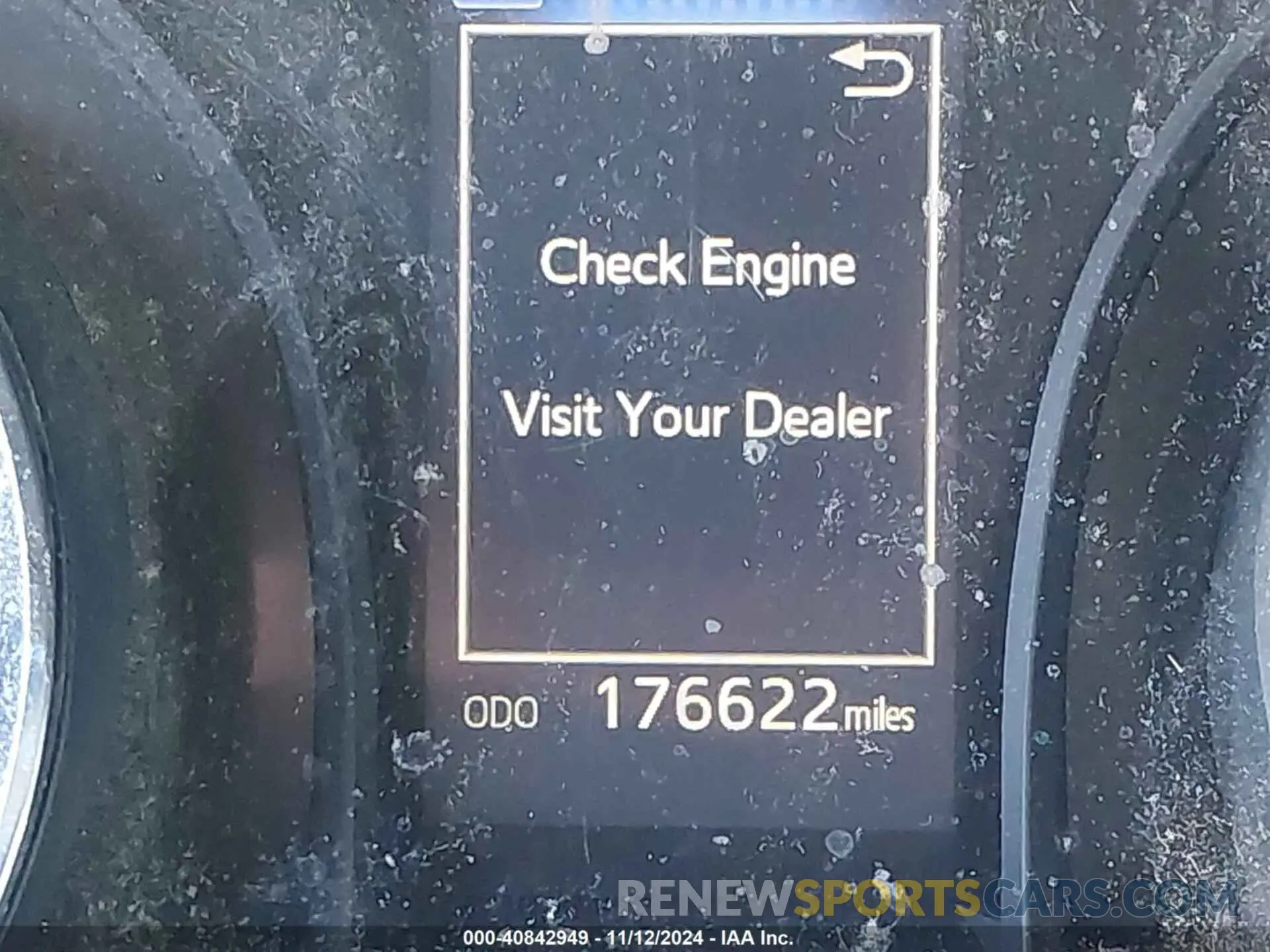 15 Photograph of a damaged car 4T1B11HK3KU697611 TOYOTA CAMRY 2019