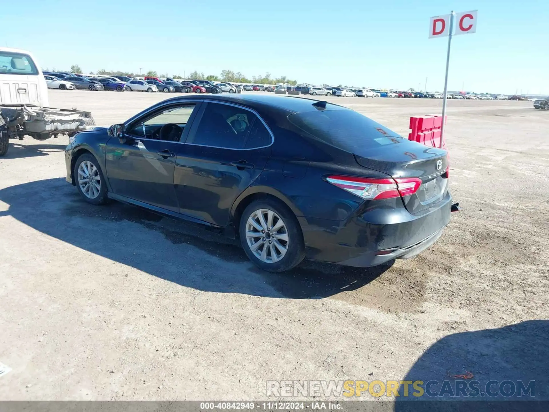 3 Photograph of a damaged car 4T1B11HK3KU697611 TOYOTA CAMRY 2019