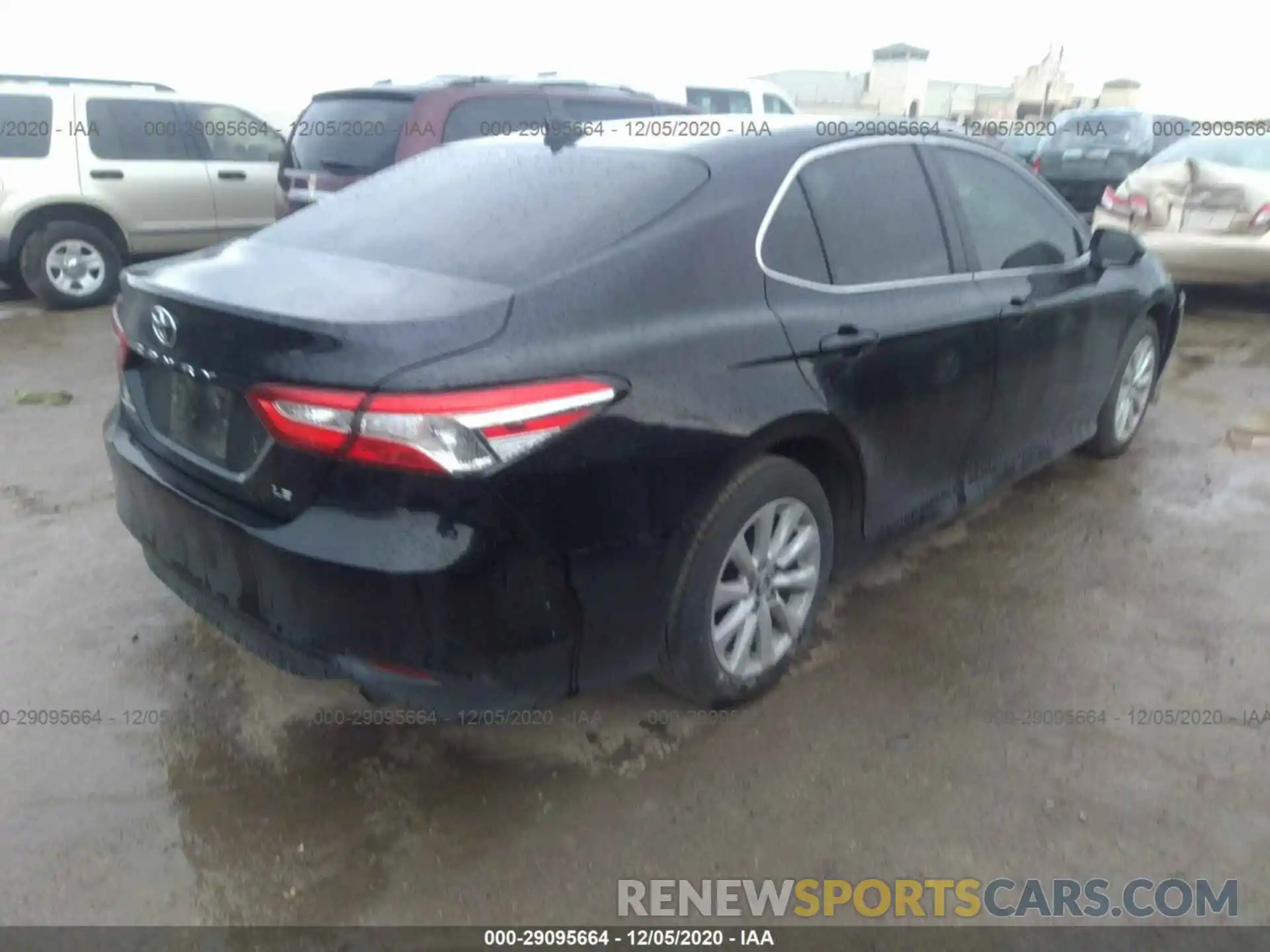 4 Photograph of a damaged car 4T1B11HK3KU698953 TOYOTA CAMRY 2019