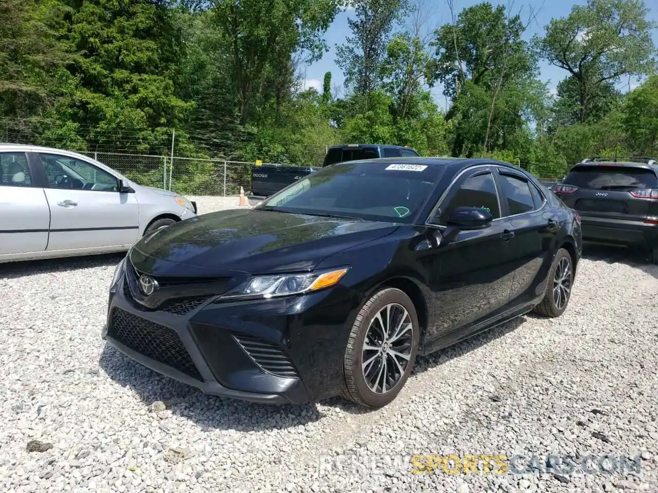 2 Photograph of a damaged car 4T1B11HK3KU700068 TOYOTA CAMRY 2019