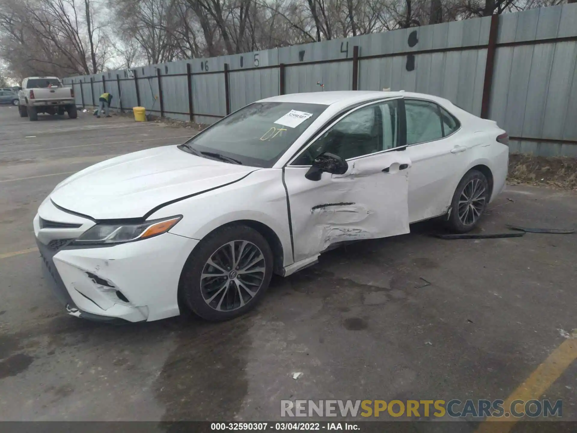 2 Photograph of a damaged car 4T1B11HK3KU701124 TOYOTA CAMRY 2019