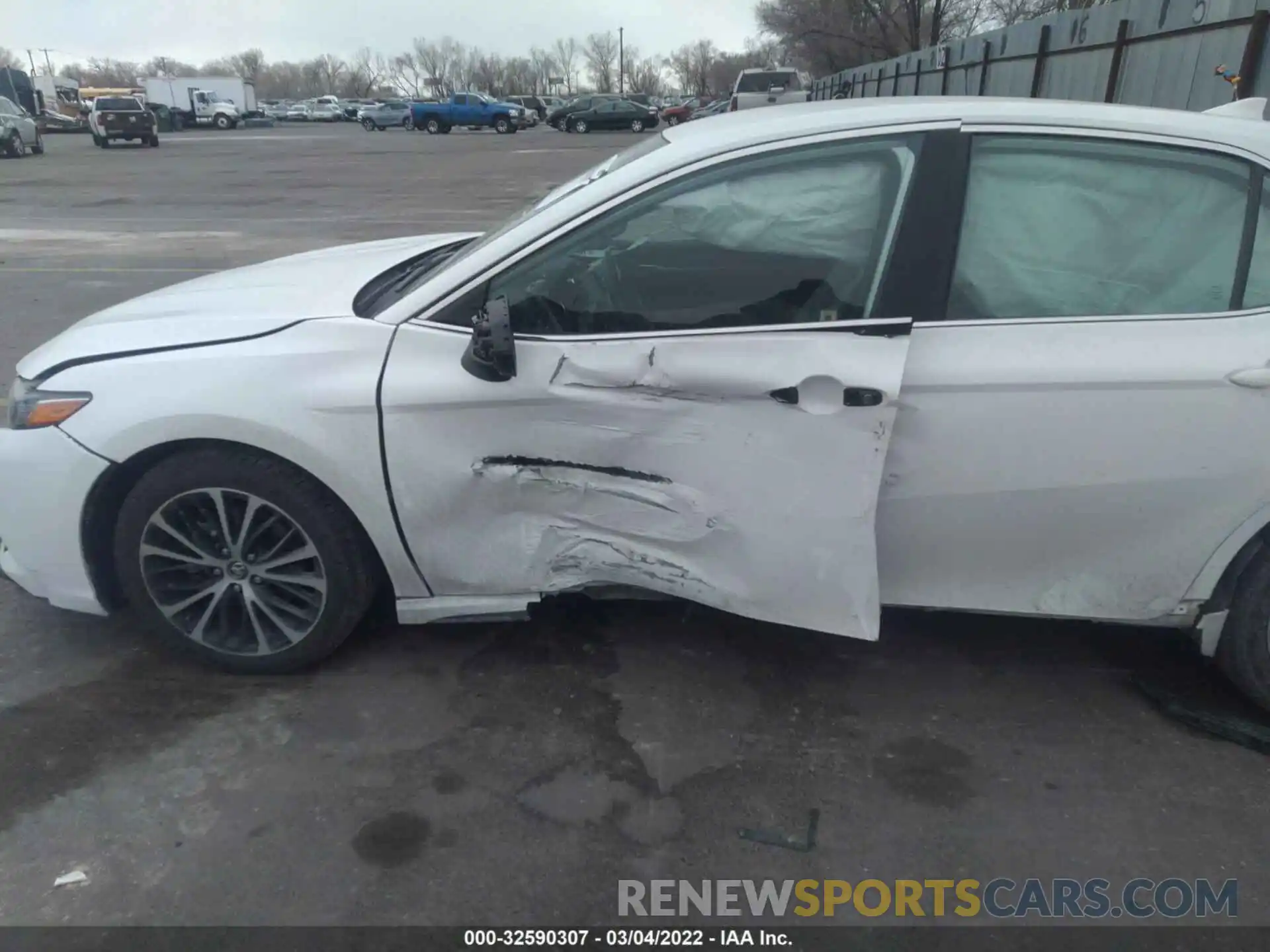 6 Photograph of a damaged car 4T1B11HK3KU701124 TOYOTA CAMRY 2019