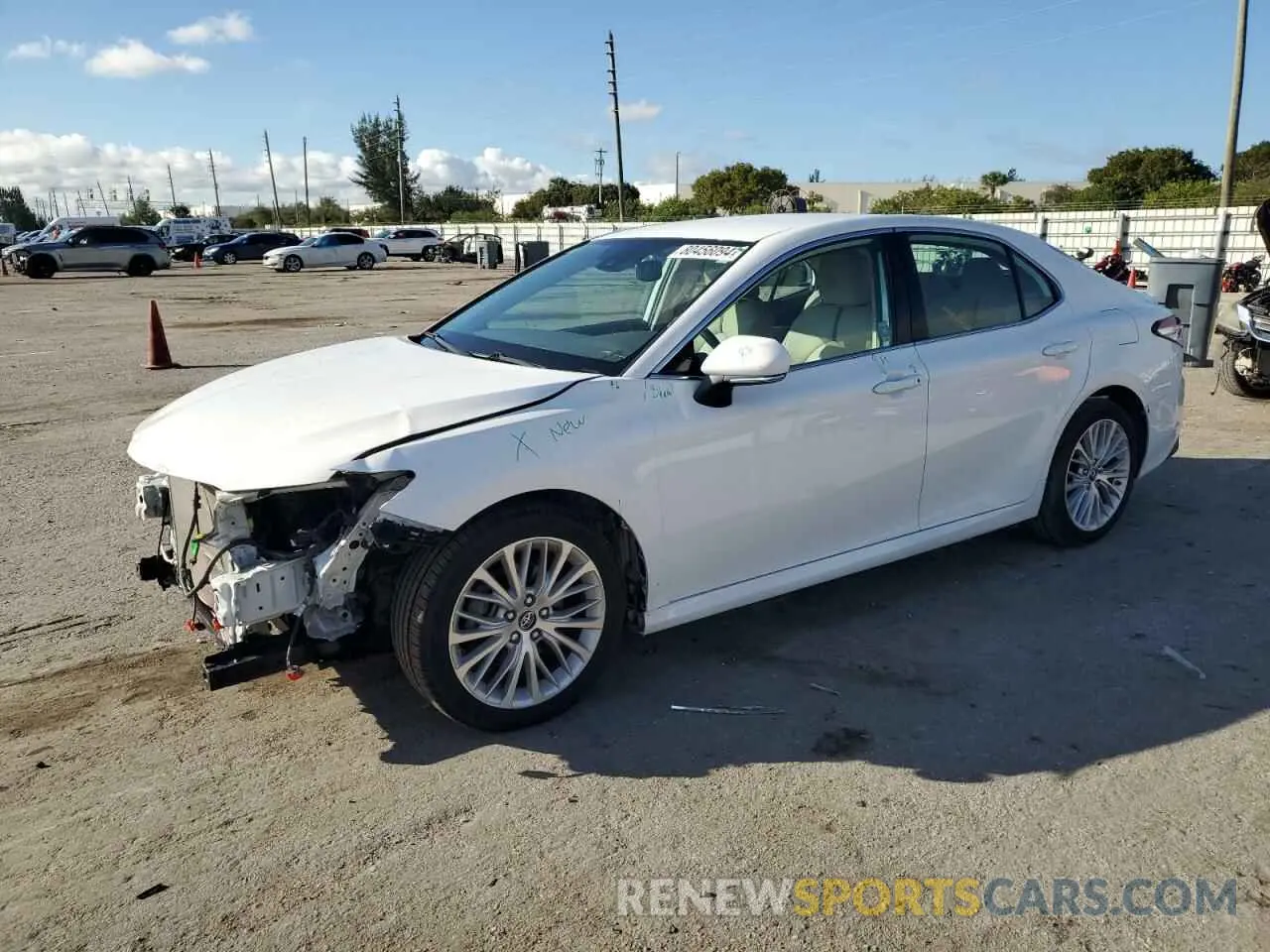 1 Photograph of a damaged car 4T1B11HK3KU701592 TOYOTA CAMRY 2019