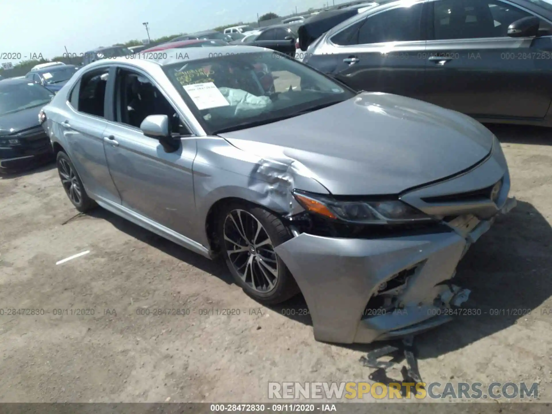 1 Photograph of a damaged car 4T1B11HK3KU702533 TOYOTA CAMRY 2019