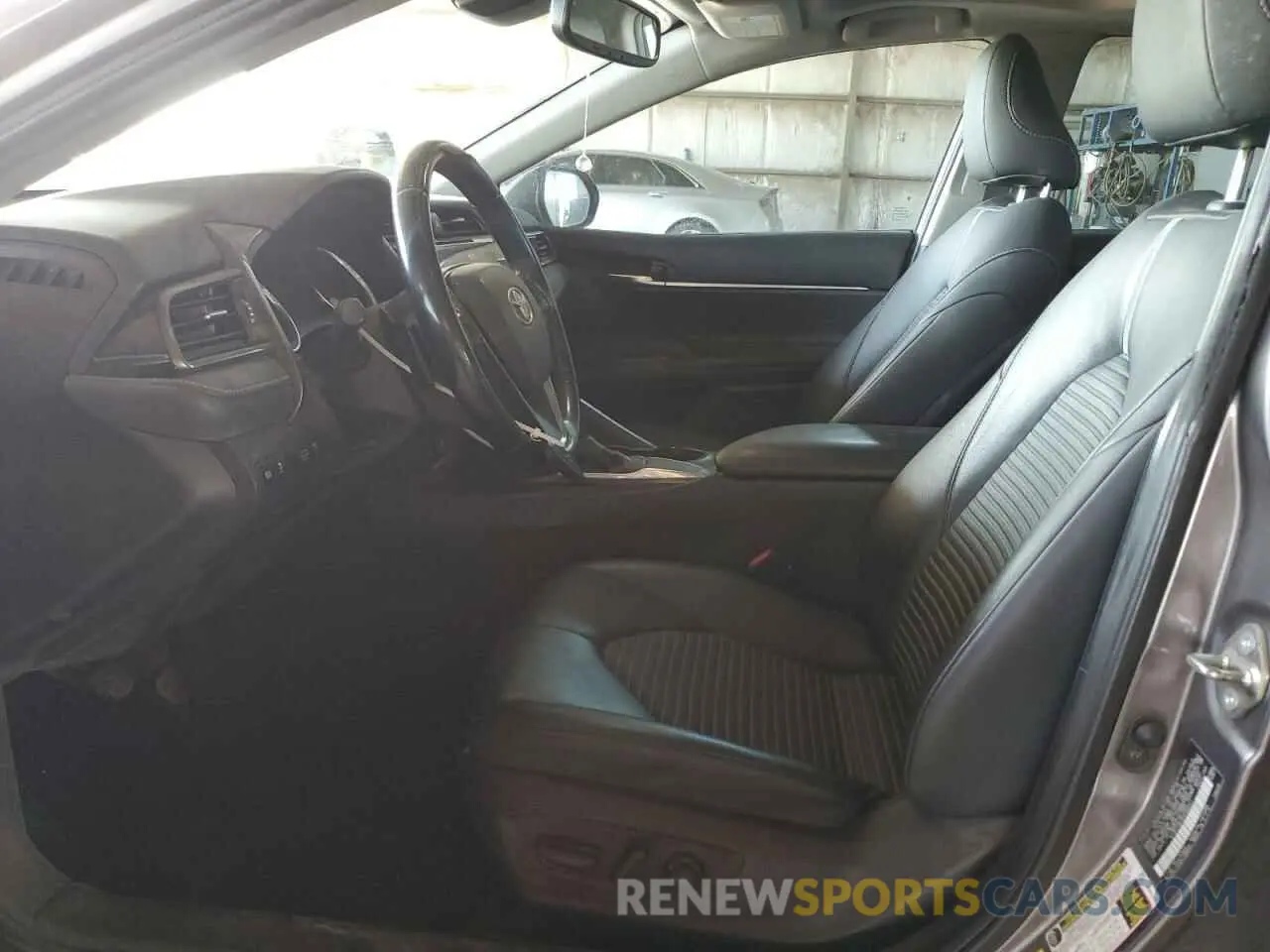 7 Photograph of a damaged car 4T1B11HK3KU703021 TOYOTA CAMRY 2019
