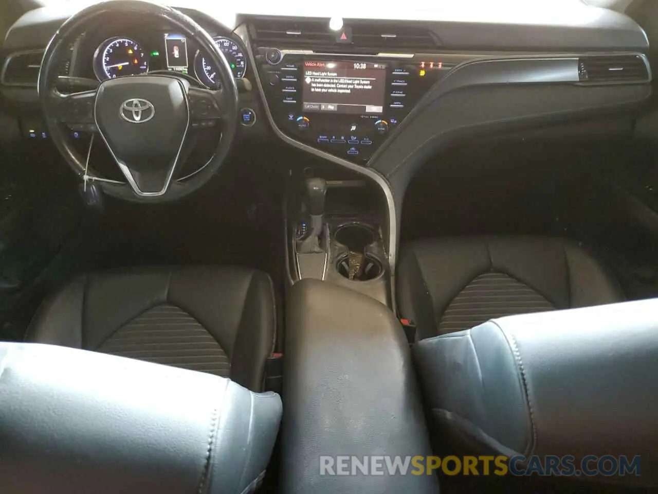 8 Photograph of a damaged car 4T1B11HK3KU703021 TOYOTA CAMRY 2019