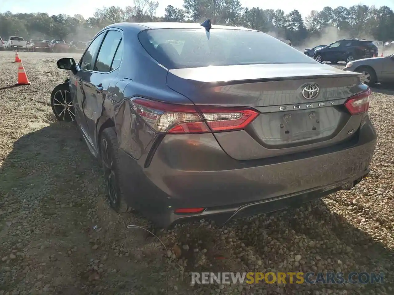 3 Photograph of a damaged car 4T1B11HK3KU705173 TOYOTA CAMRY 2019