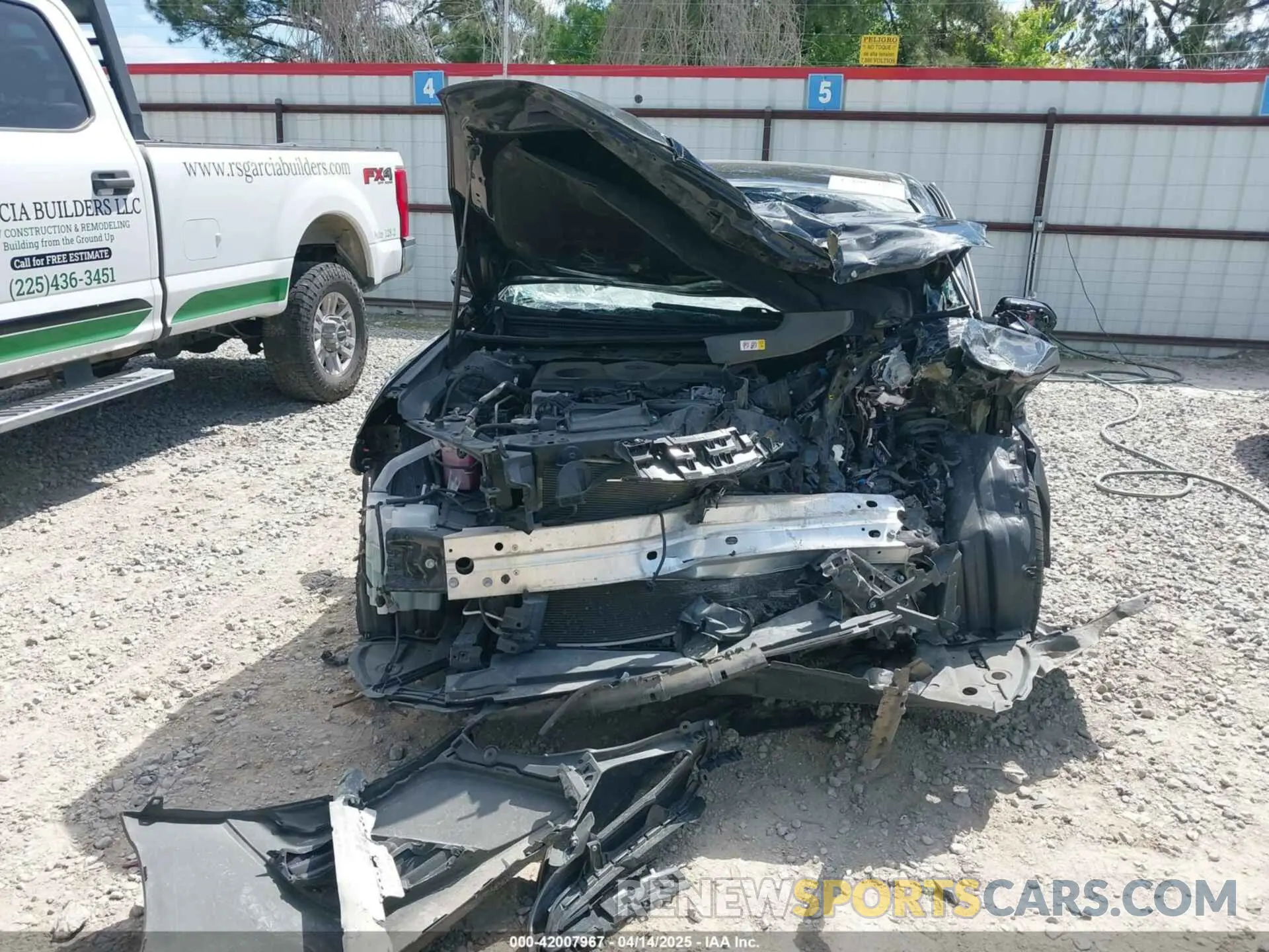 12 Photograph of a damaged car 4T1B11HK3KU706971 TOYOTA CAMRY 2019