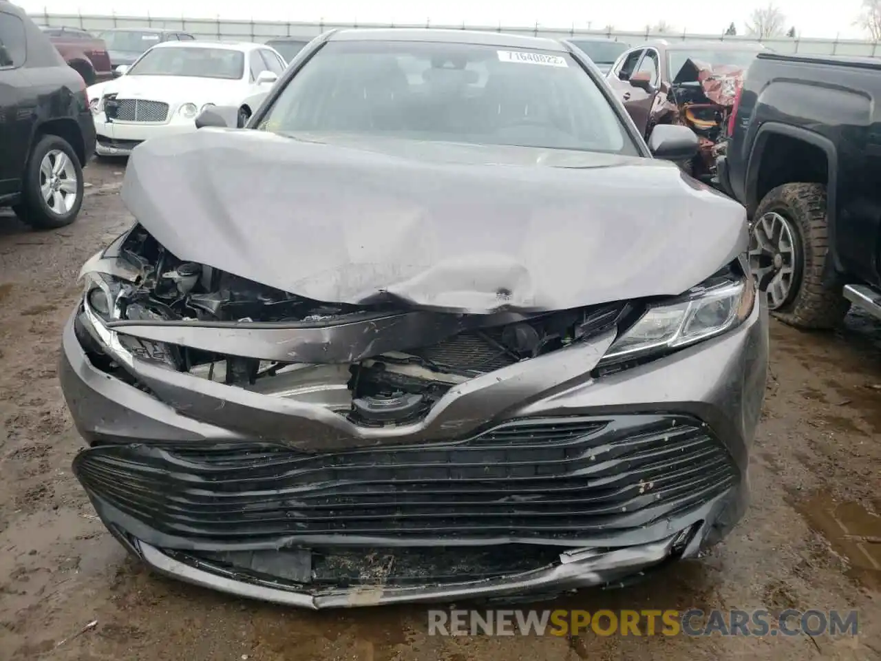 5 Photograph of a damaged car 4T1B11HK3KU710468 TOYOTA CAMRY 2019