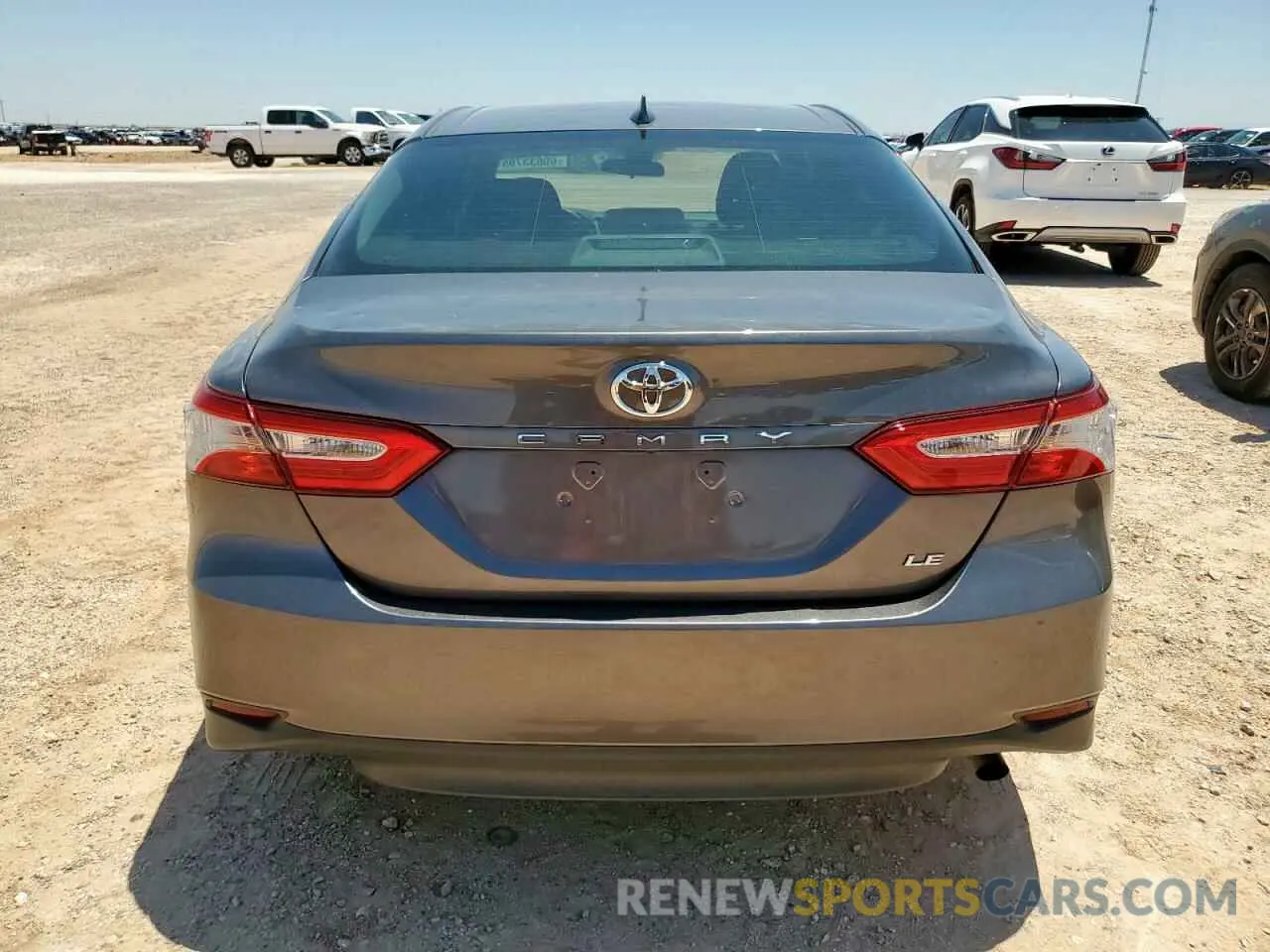 6 Photograph of a damaged car 4T1B11HK3KU711250 TOYOTA CAMRY 2019