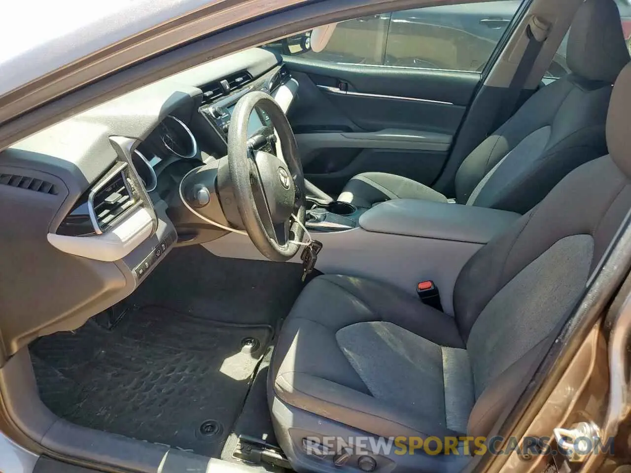 7 Photograph of a damaged car 4T1B11HK3KU711250 TOYOTA CAMRY 2019