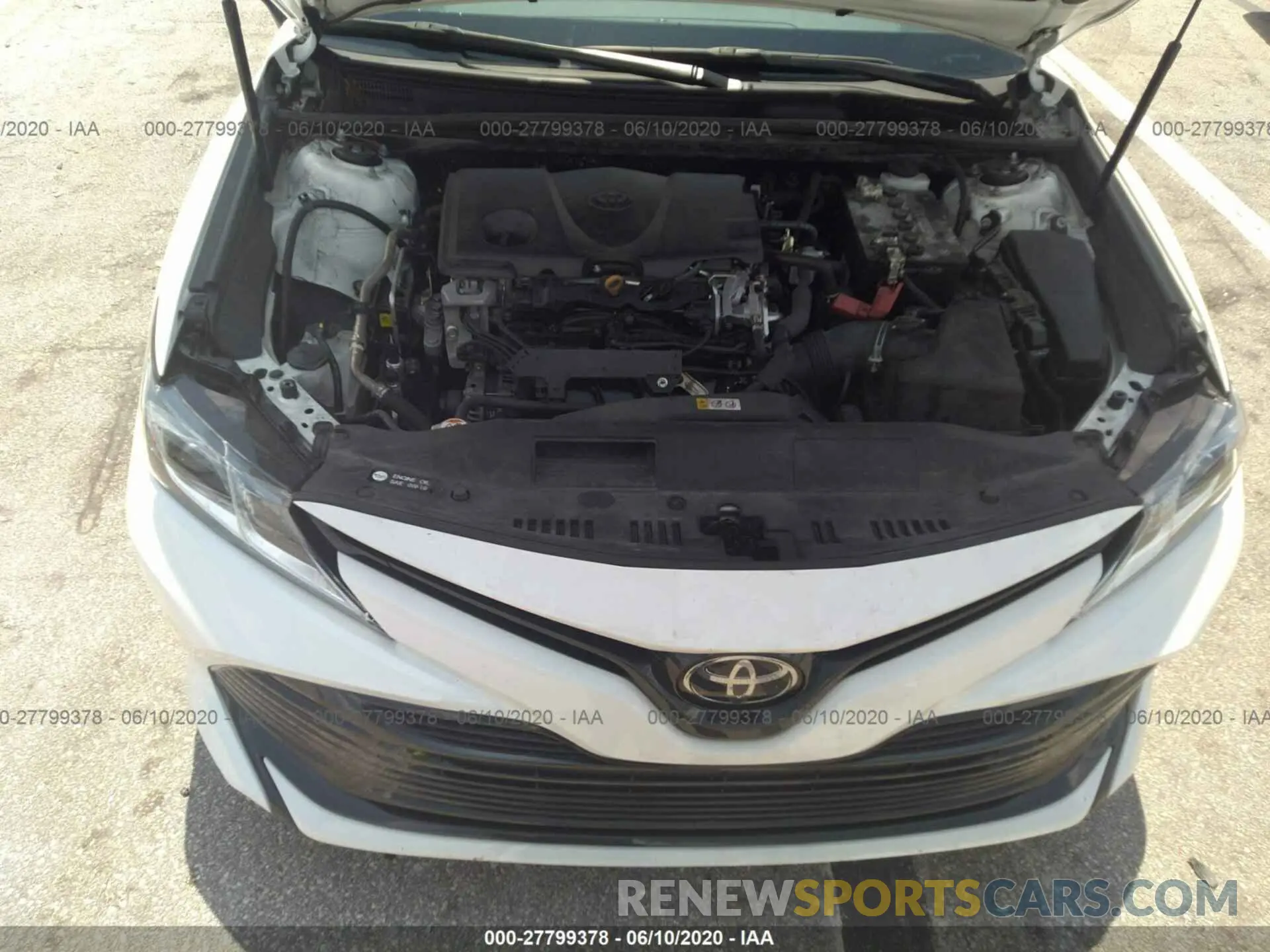 10 Photograph of a damaged car 4T1B11HK3KU711426 TOYOTA CAMRY 2019