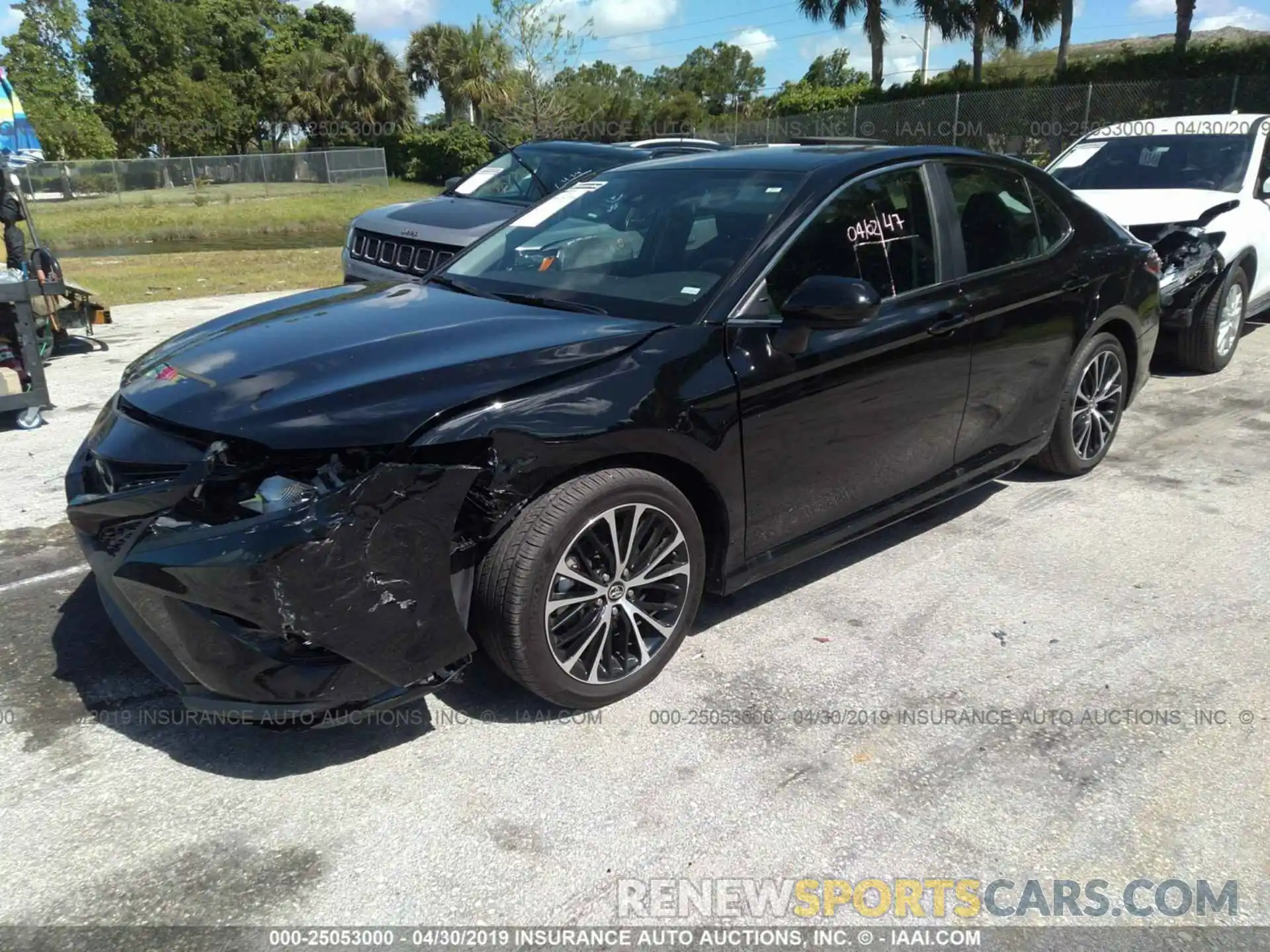 2 Photograph of a damaged car 4T1B11HK3KU716660 TOYOTA CAMRY 2019