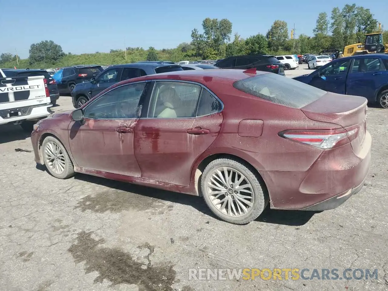 2 Photograph of a damaged car 4T1B11HK3KU718604 TOYOTA CAMRY 2019