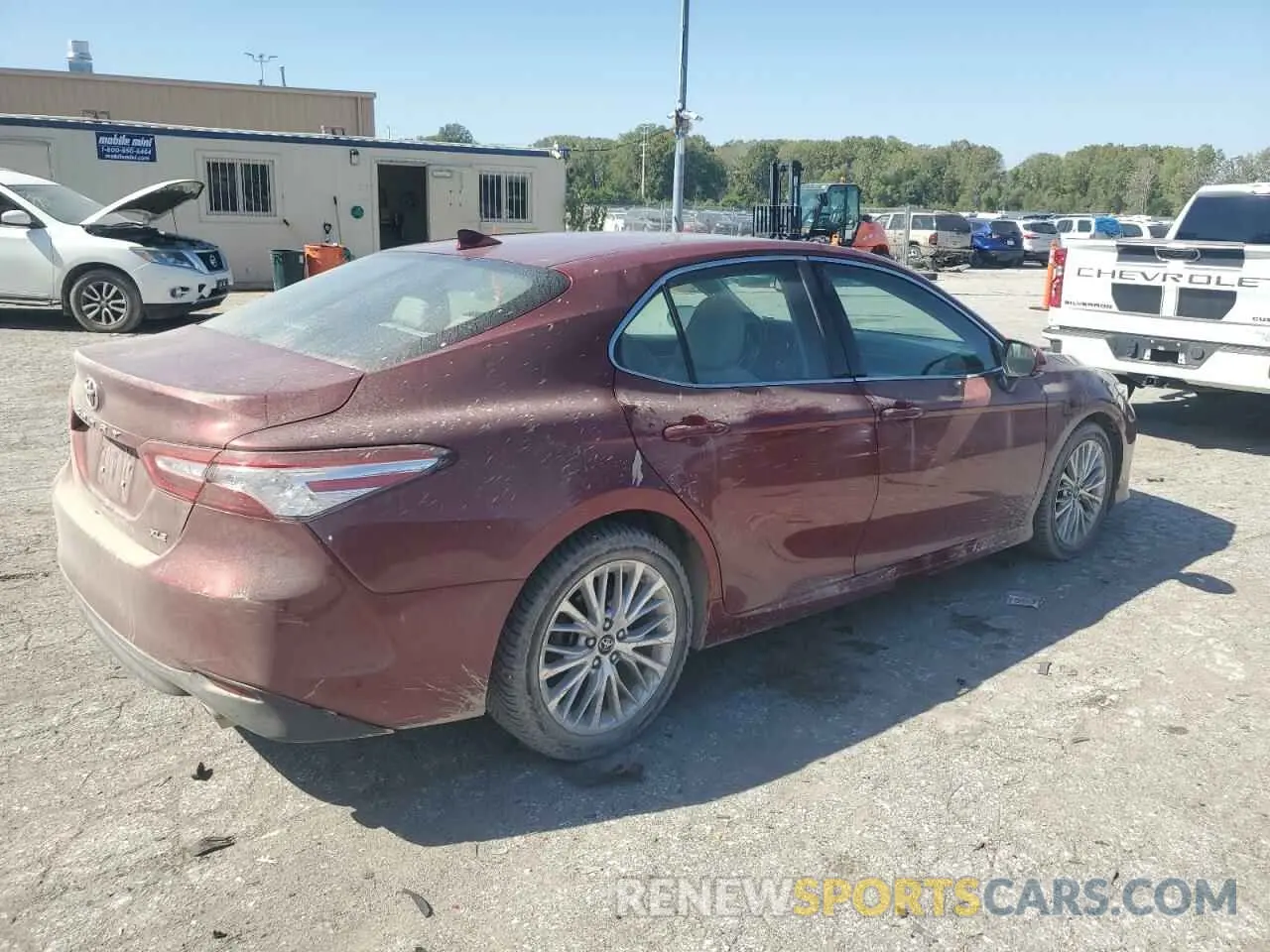 3 Photograph of a damaged car 4T1B11HK3KU718604 TOYOTA CAMRY 2019