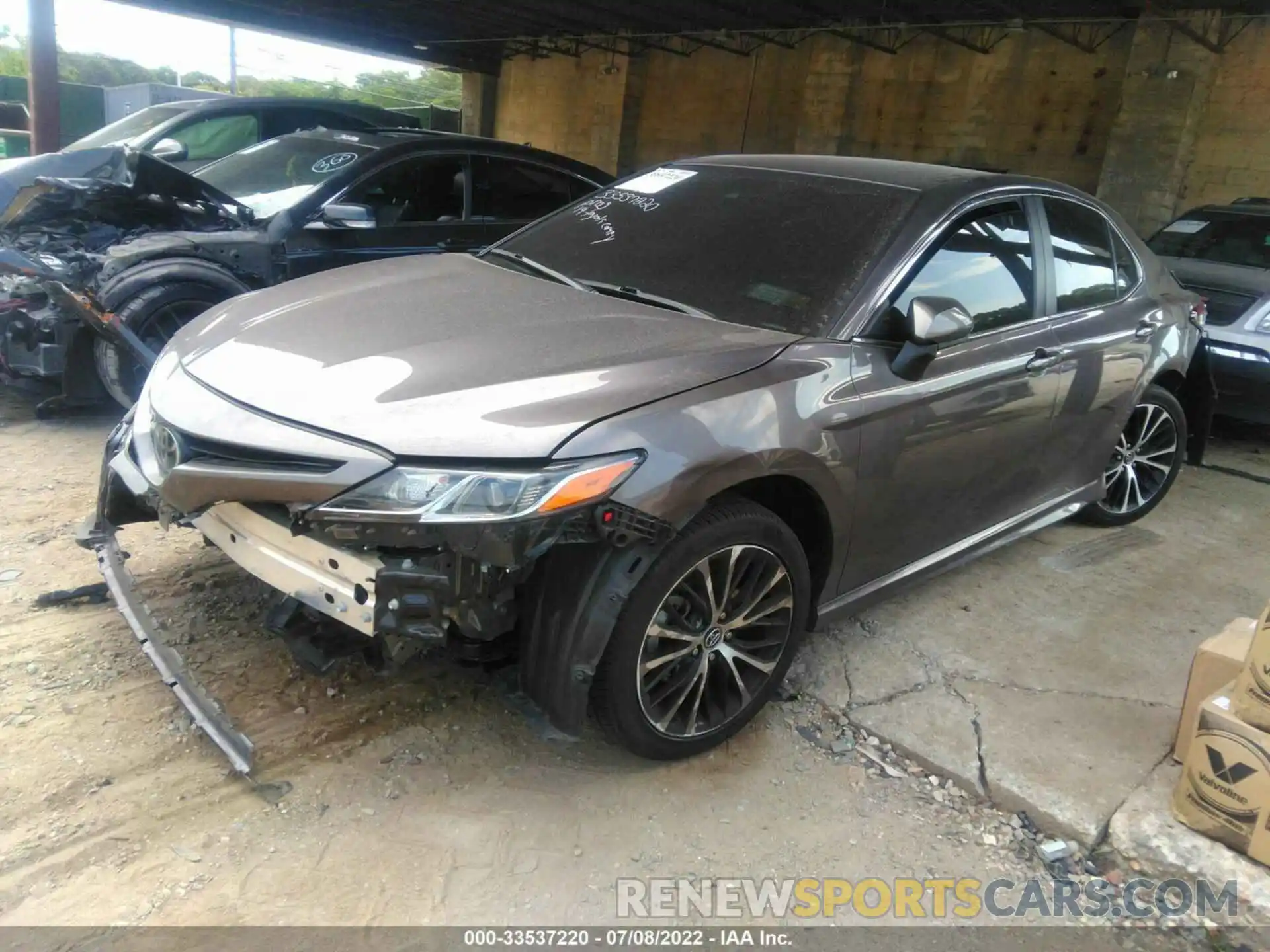 2 Photograph of a damaged car 4T1B11HK3KU718957 TOYOTA CAMRY 2019