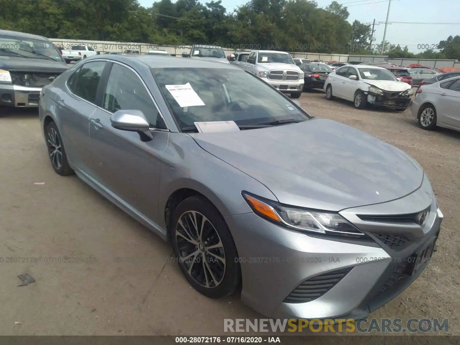 1 Photograph of a damaged car 4T1B11HK3KU721387 TOYOTA CAMRY 2019