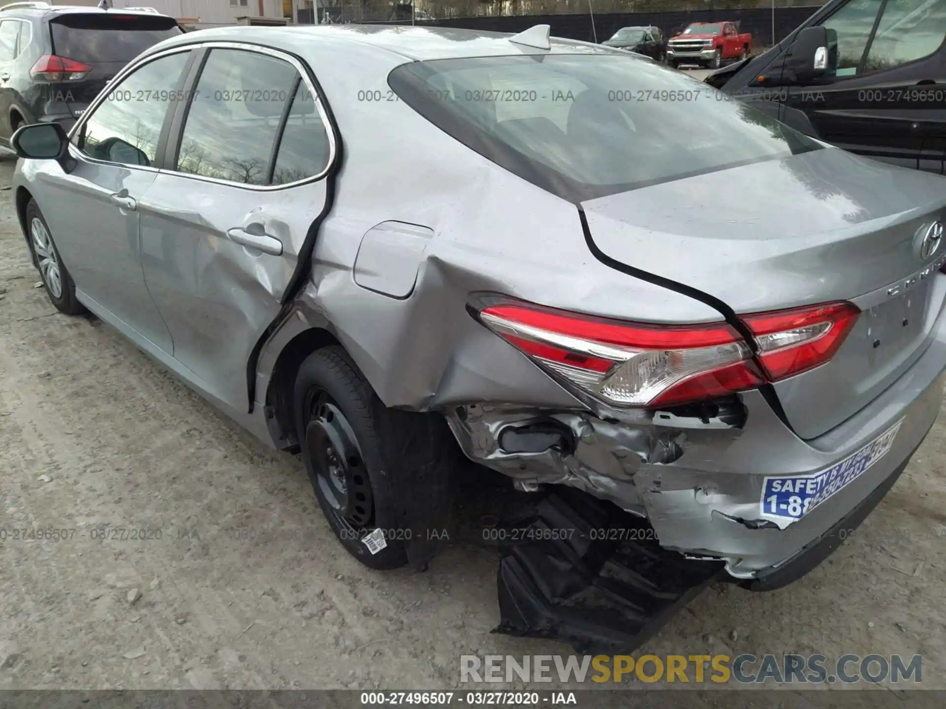 6 Photograph of a damaged car 4T1B11HK3KU722605 TOYOTA CAMRY 2019