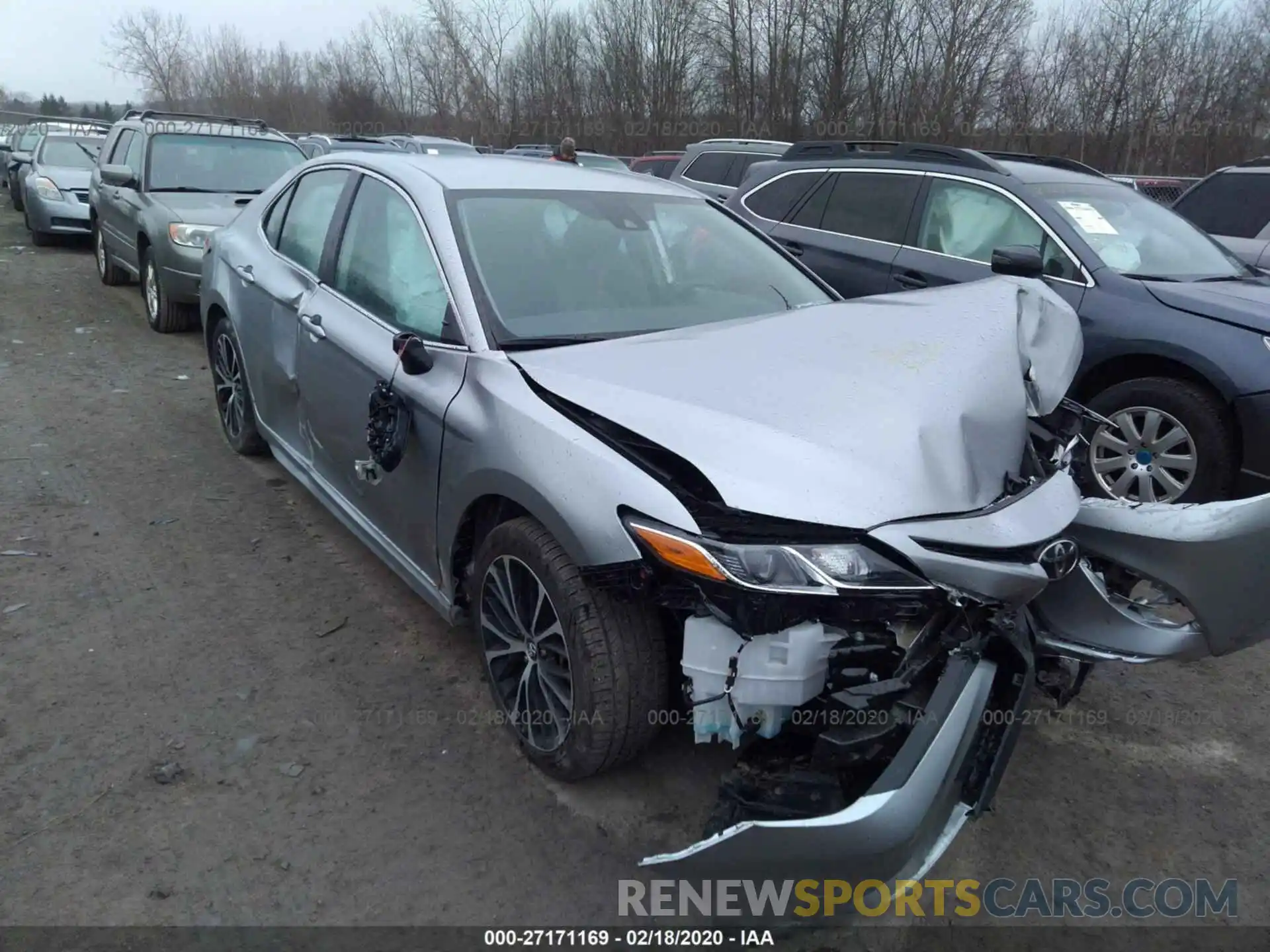 1 Photograph of a damaged car 4T1B11HK3KU722815 TOYOTA CAMRY 2019