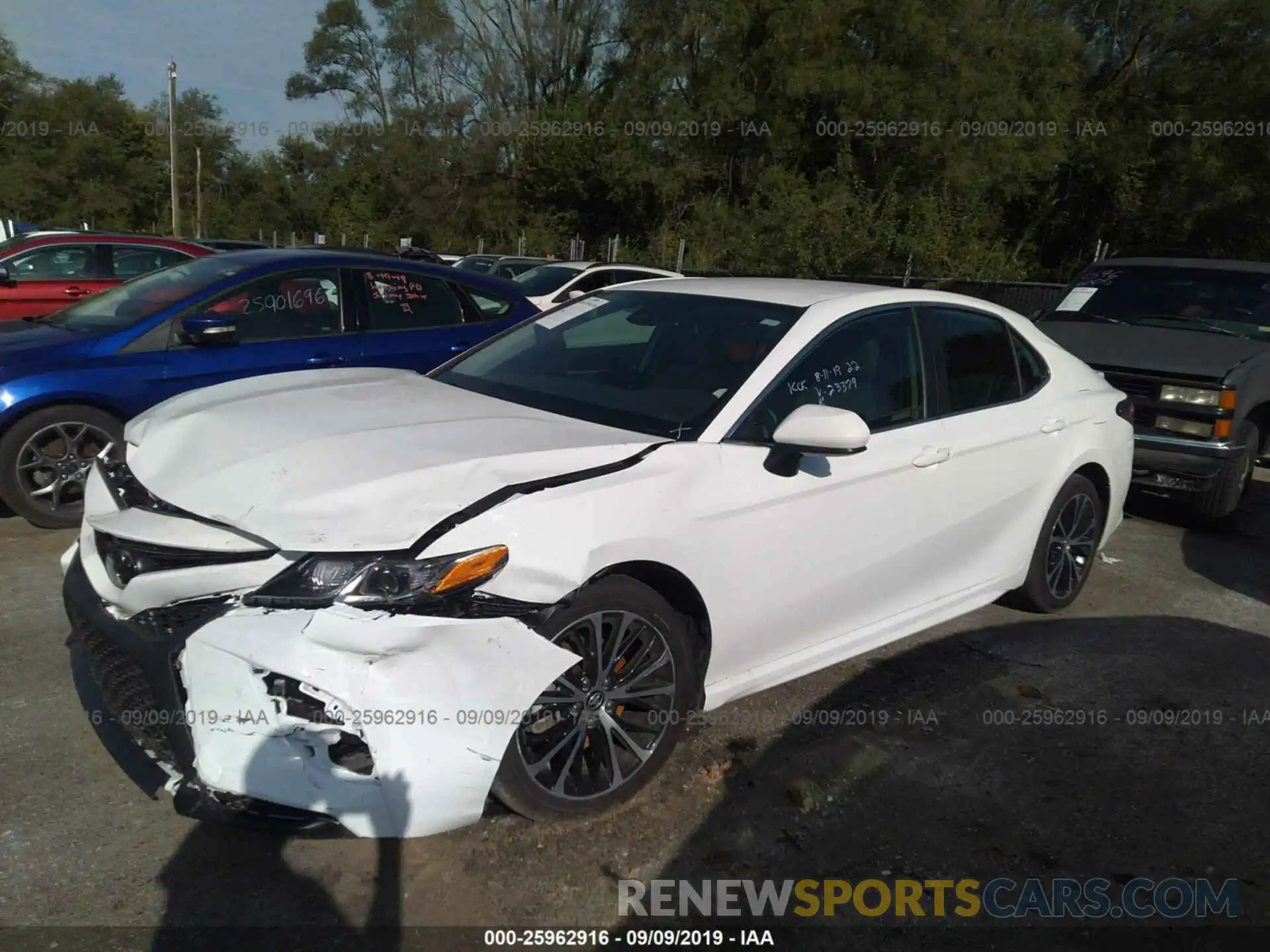 2 Photograph of a damaged car 4T1B11HK3KU723379 TOYOTA CAMRY 2019