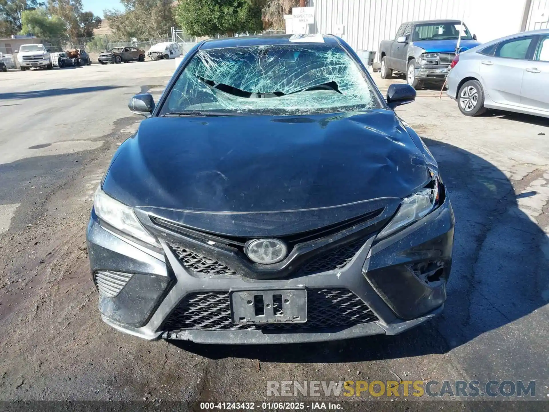 12 Photograph of a damaged car 4T1B11HK3KU723706 TOYOTA CAMRY 2019