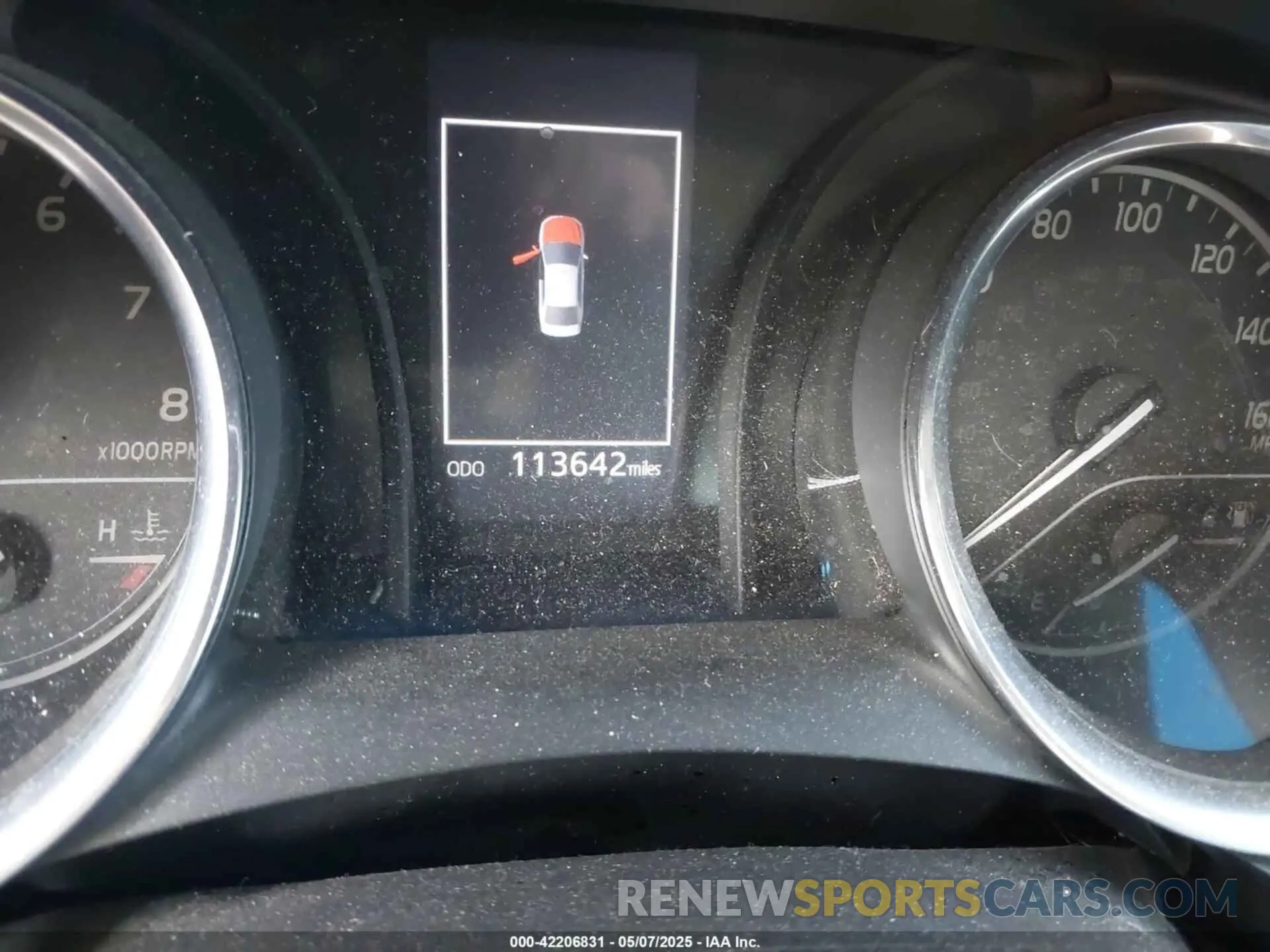 7 Photograph of a damaged car 4T1B11HK3KU729120 TOYOTA CAMRY 2019