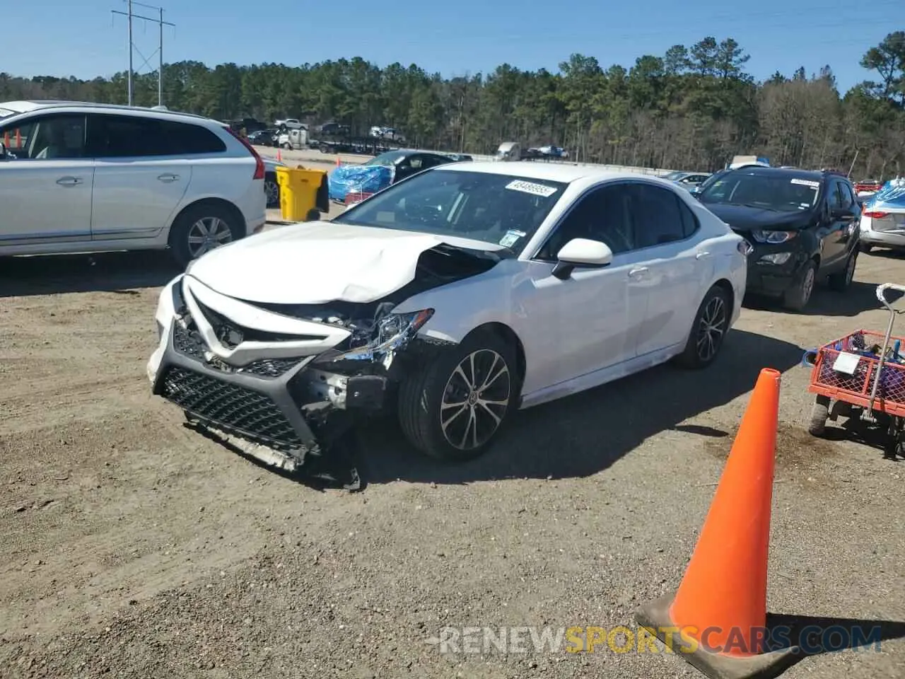 1 Photograph of a damaged car 4T1B11HK3KU730803 TOYOTA CAMRY 2019