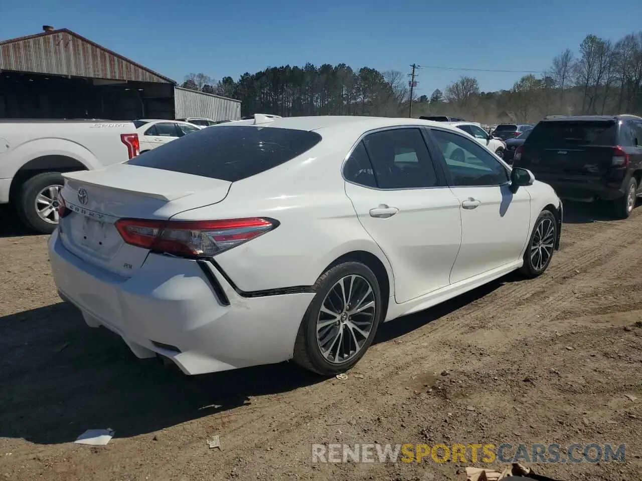 3 Photograph of a damaged car 4T1B11HK3KU730803 TOYOTA CAMRY 2019