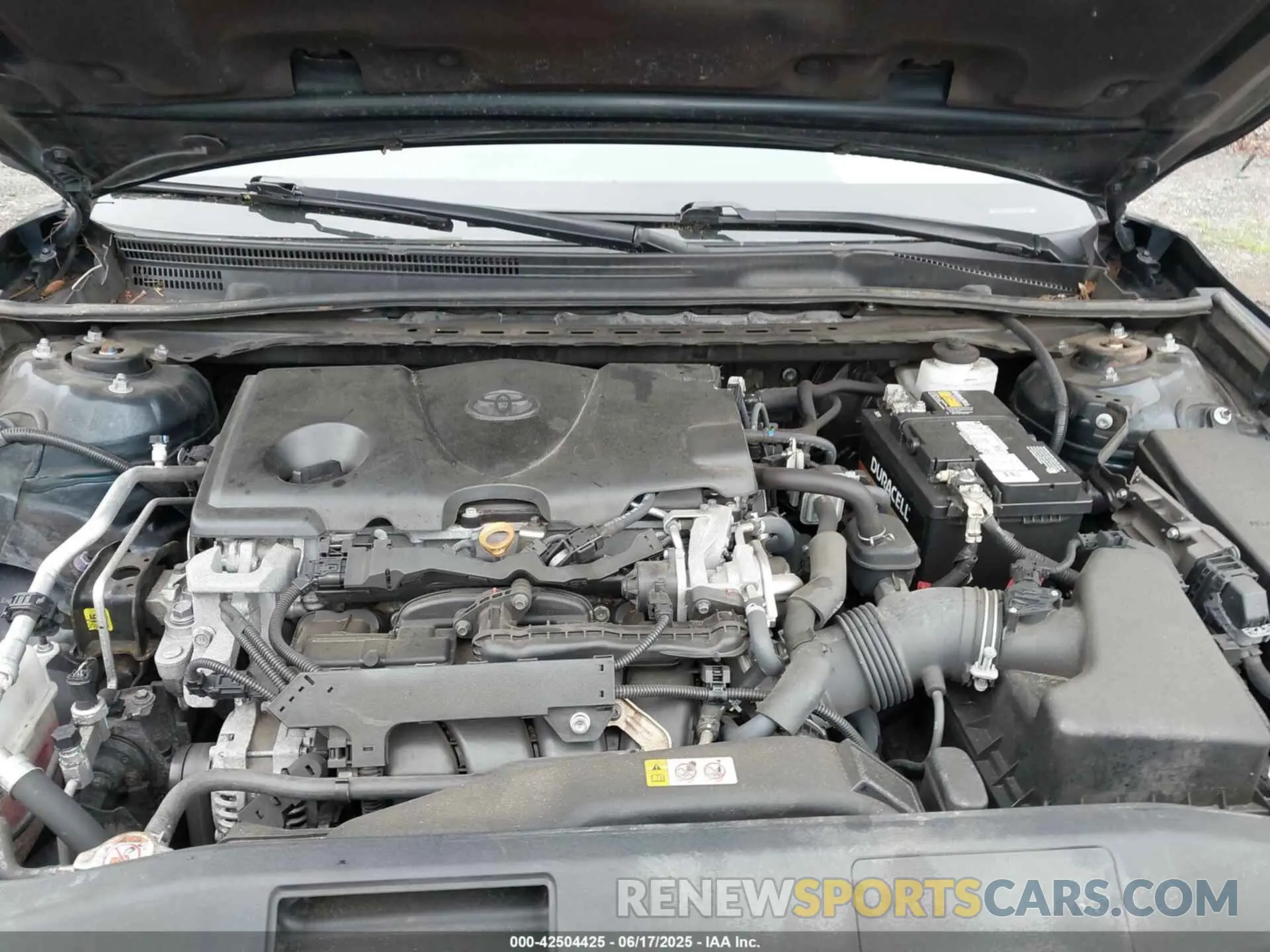 10 Photograph of a damaged car 4T1B11HK3KU730963 TOYOTA CAMRY 2019