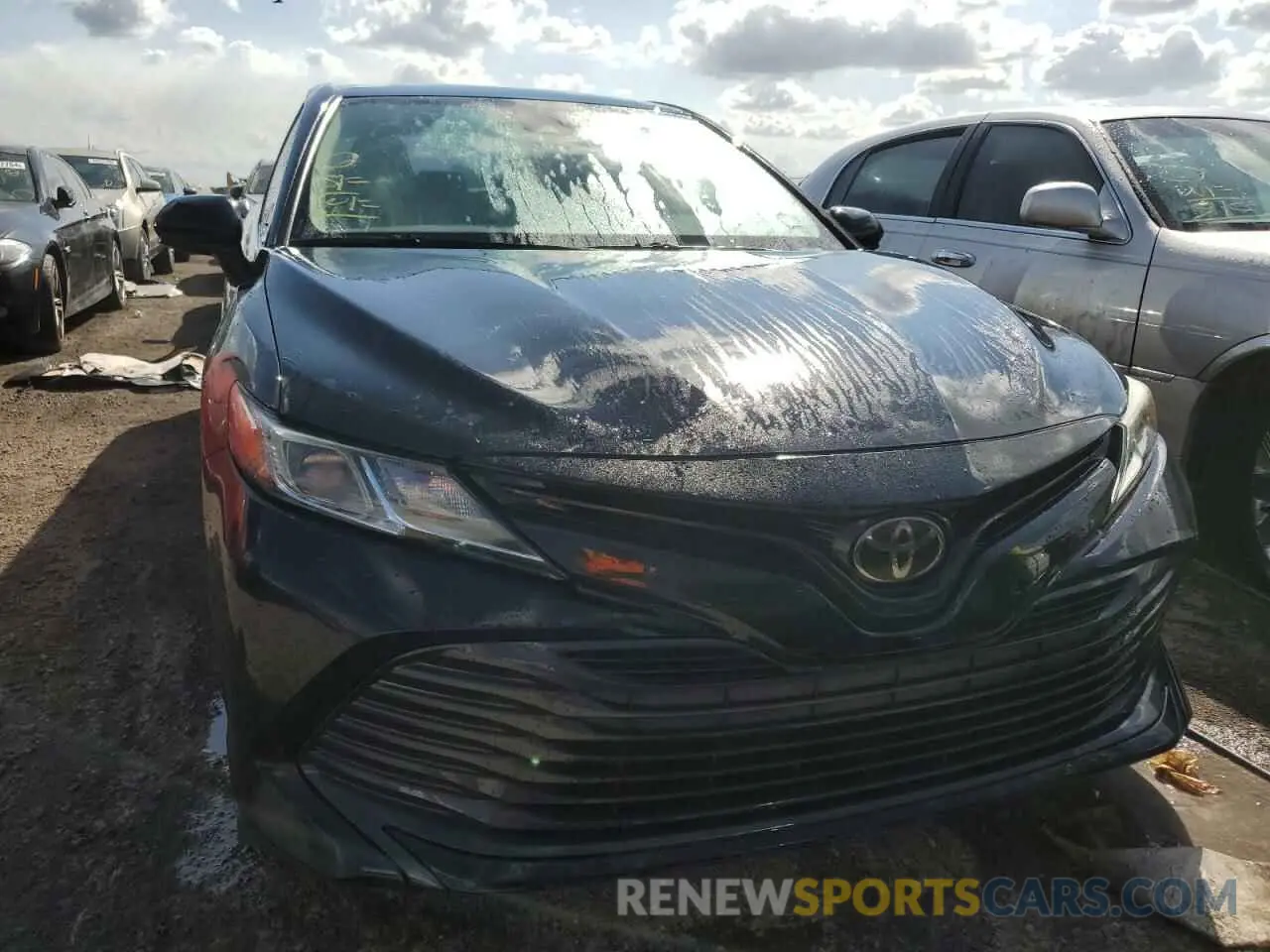 5 Photograph of a damaged car 4T1B11HK3KU736455 TOYOTA CAMRY 2019
