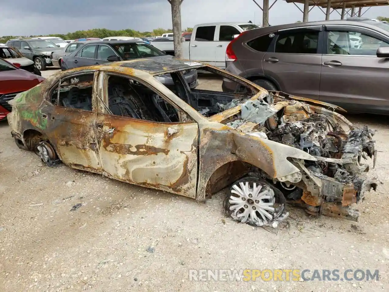 9 Photograph of a damaged car 4T1B11HK3KU736858 TOYOTA CAMRY 2019