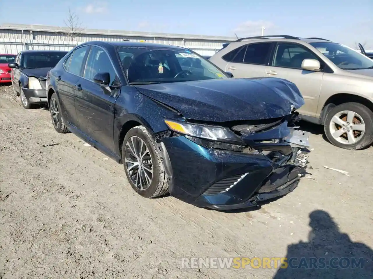 1 Photograph of a damaged car 4T1B11HK3KU740456 TOYOTA CAMRY 2019